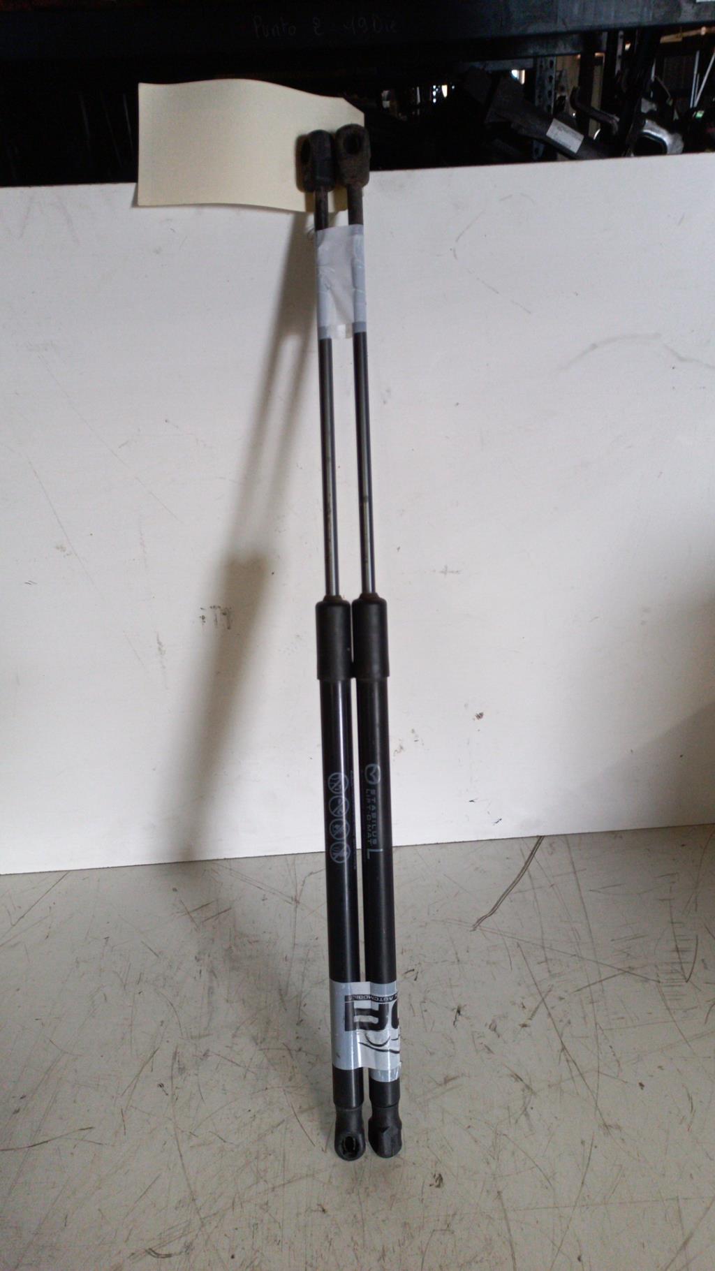 Verin de coffre MAZDA 3 2 PHASE 2 Essence - 1