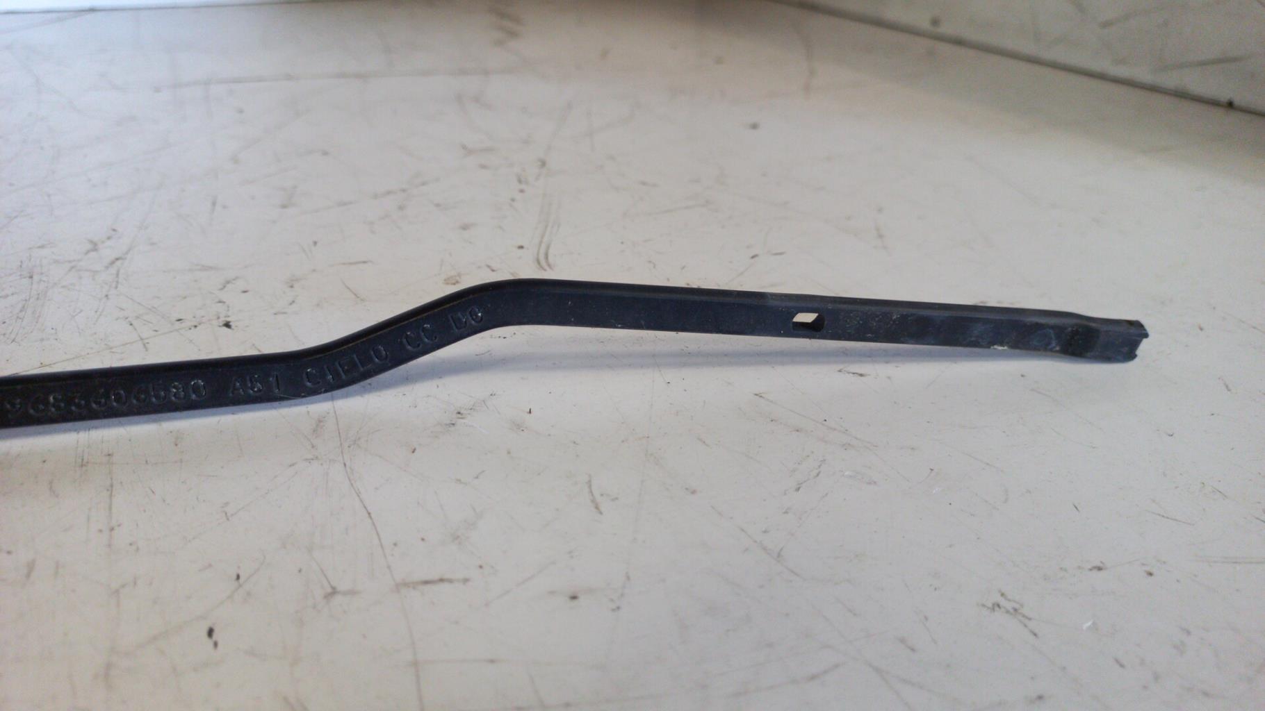 Braccio tergicristallo anteriore sinistro CITROEN C3 2 PHASE 1 Diésel - 1