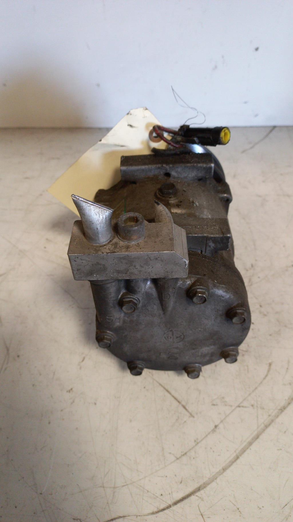 Compresseur clim ALFA ROMEO 147 PHASE 2 Essence - 1
