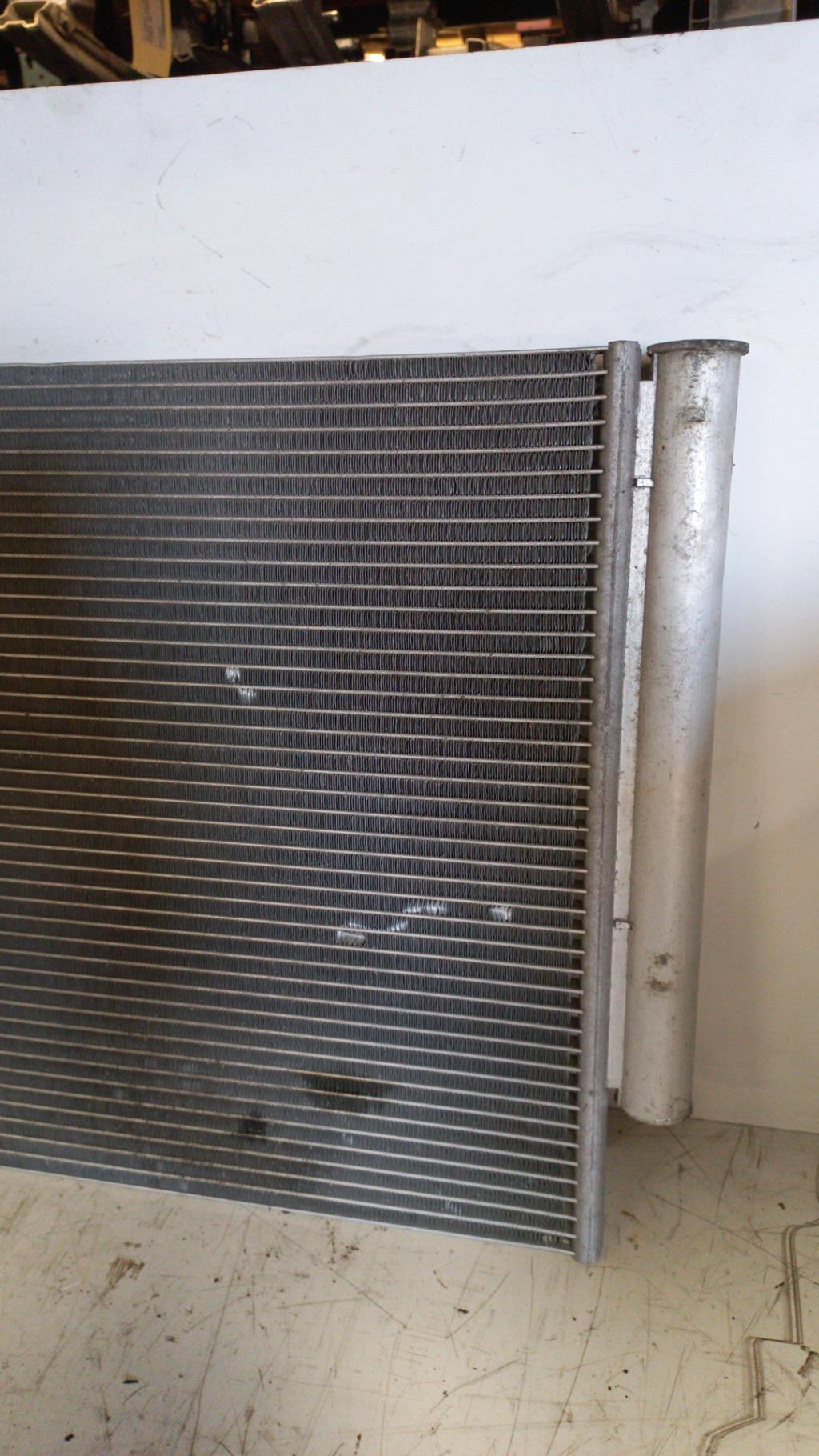 Condensatore clima RENAULT CLIO 4 PHASE 2 BREAK Diésel - 1