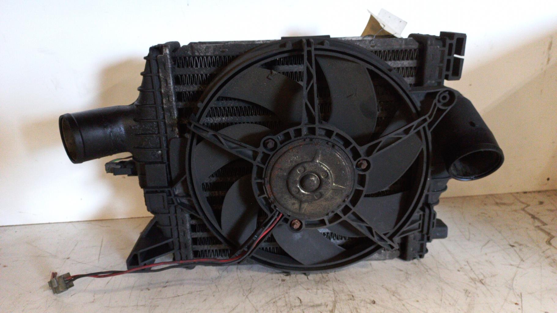 Scambiatore aria (Intercooler) MERCEDES CLASSE V 638 PHASE 2 Diésel - 1