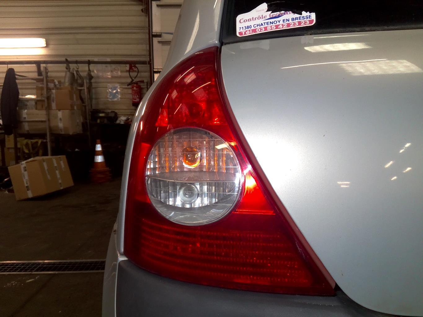 Fanale posteriore principale sinistro (luci) RENAULT CLIO 2 PHASE 2 Gasolina - 1