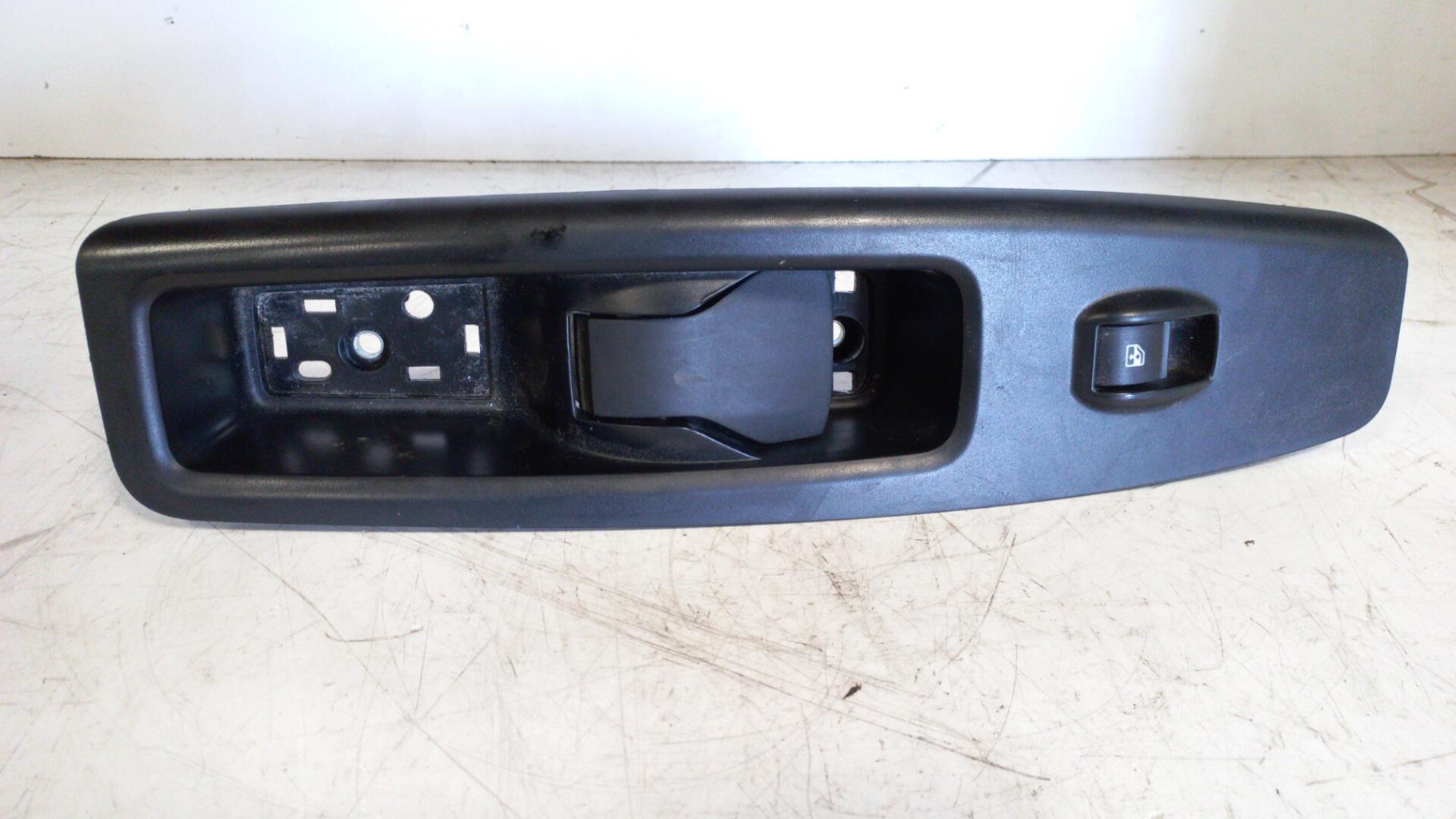 Interruttore lavacristalli anteriore destro FIAT DOBLO 2 PHASE 2 Diésel - 1