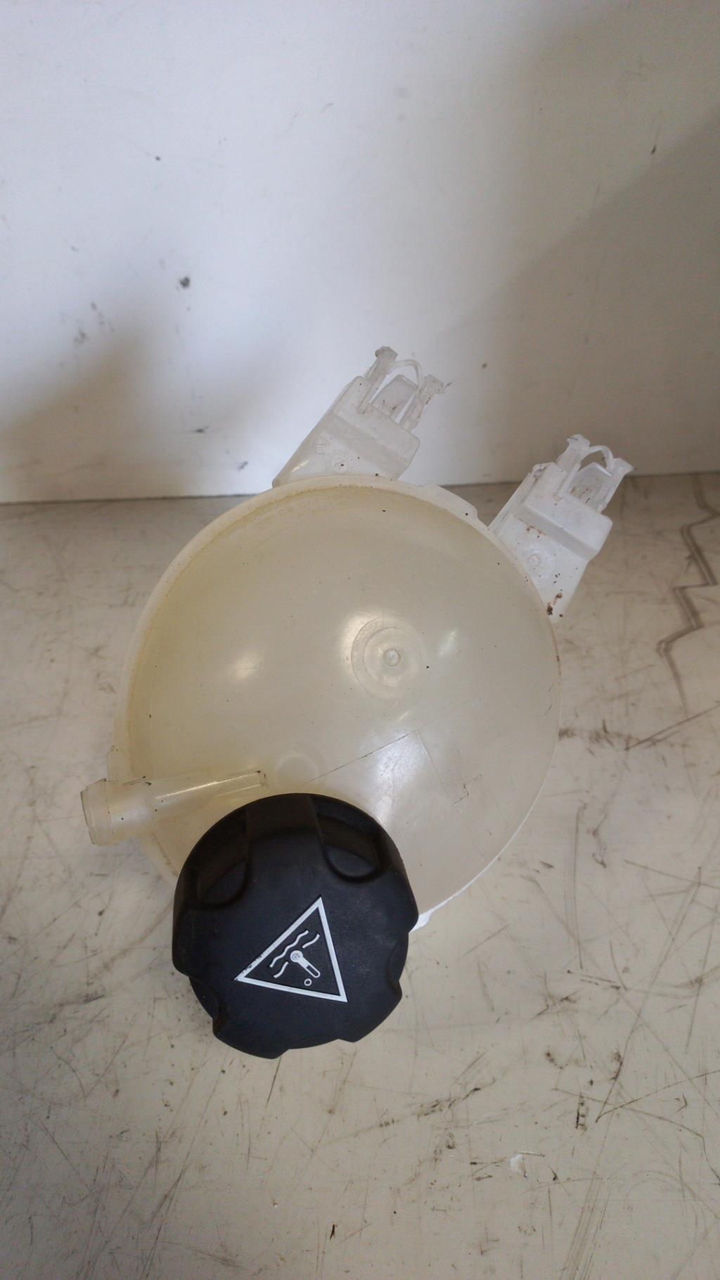 Vase d'expansion CITROEN C3 2 PHASE 2 Essence - 1