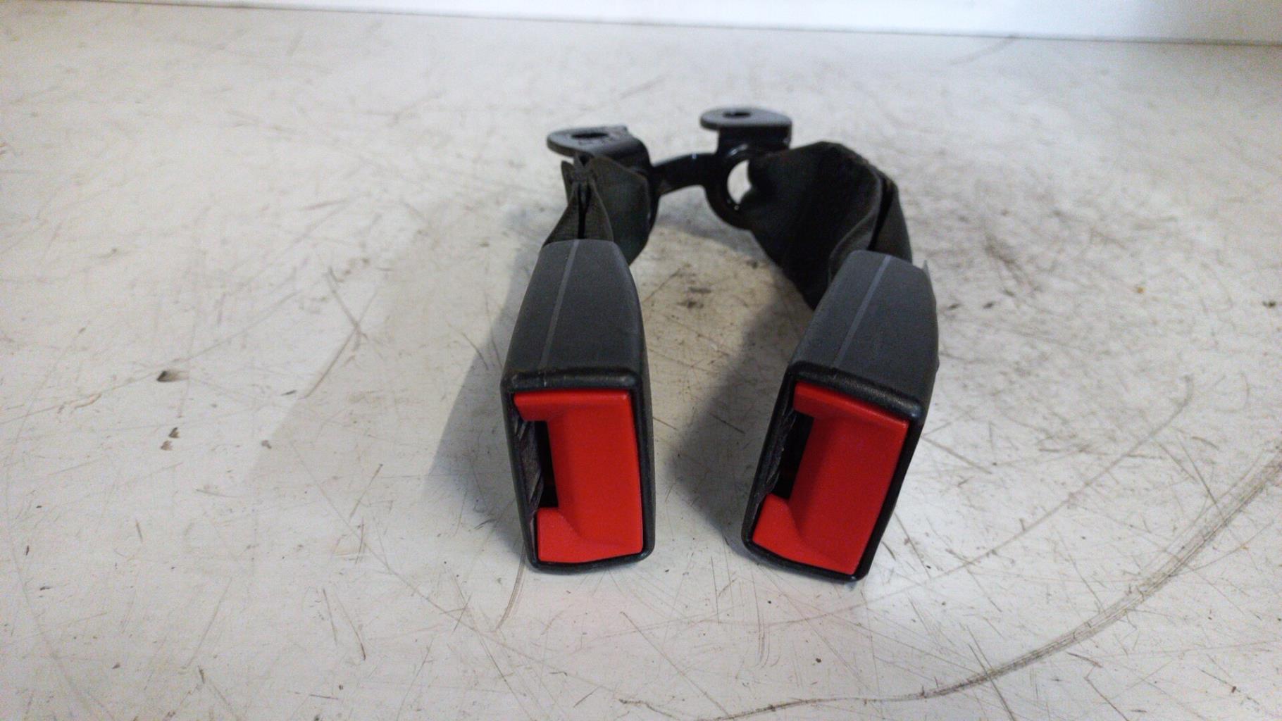 Aggancio cintura sicurezza posteriore sinistro CITROEN C3 2 PHASE 1 Diésel - 1