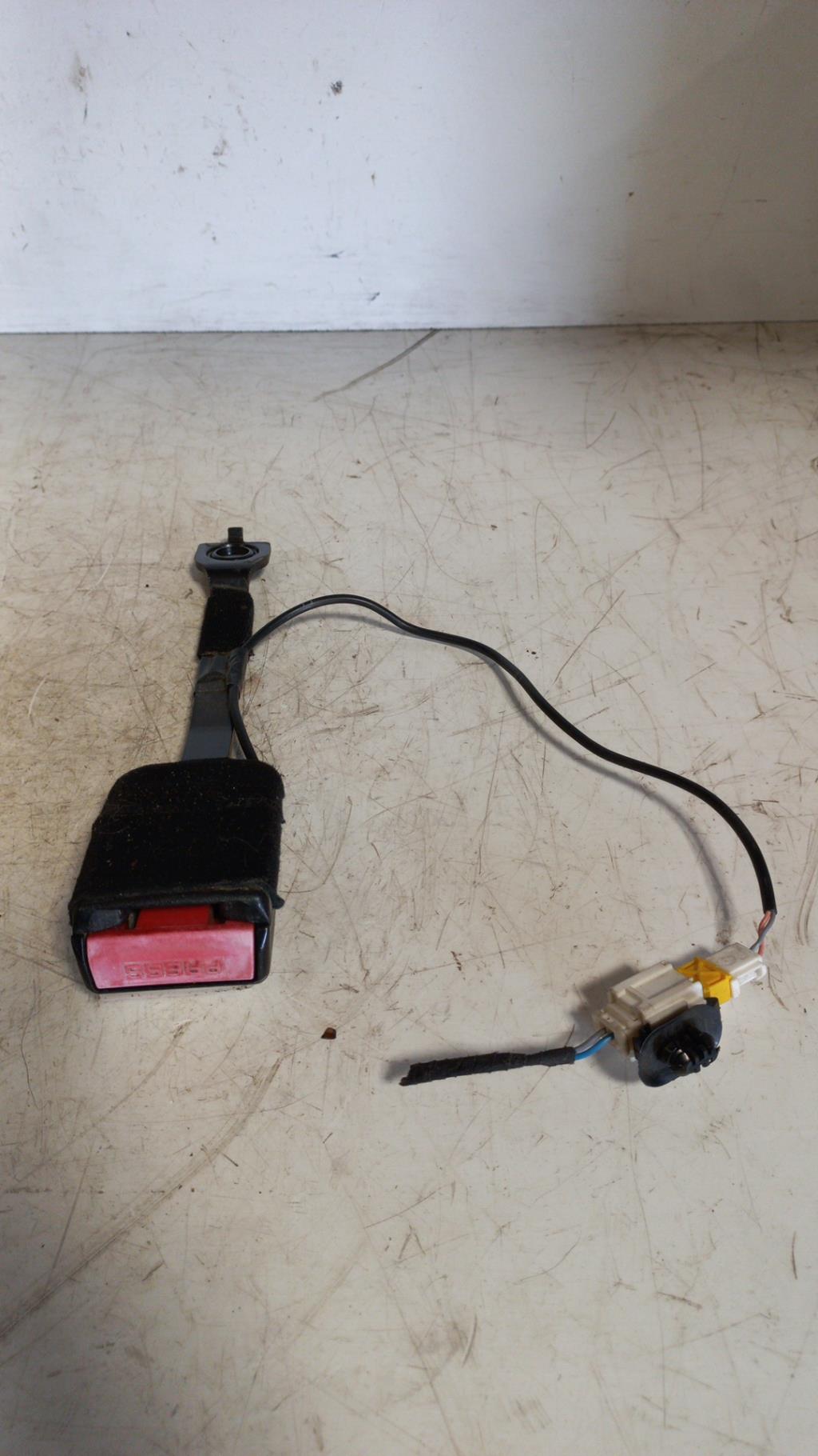 Aggancio cintura sicurezza anteriore destro CITROEN C5 1 PHASE 2 BREAK Diésel - 1