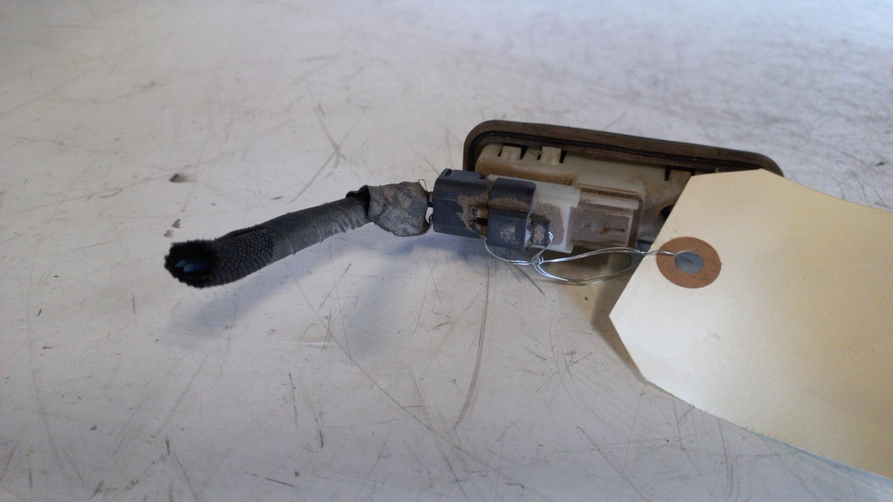 Bouton de coffre CITROEN C3 2 PHASE 1 Diesel - 1