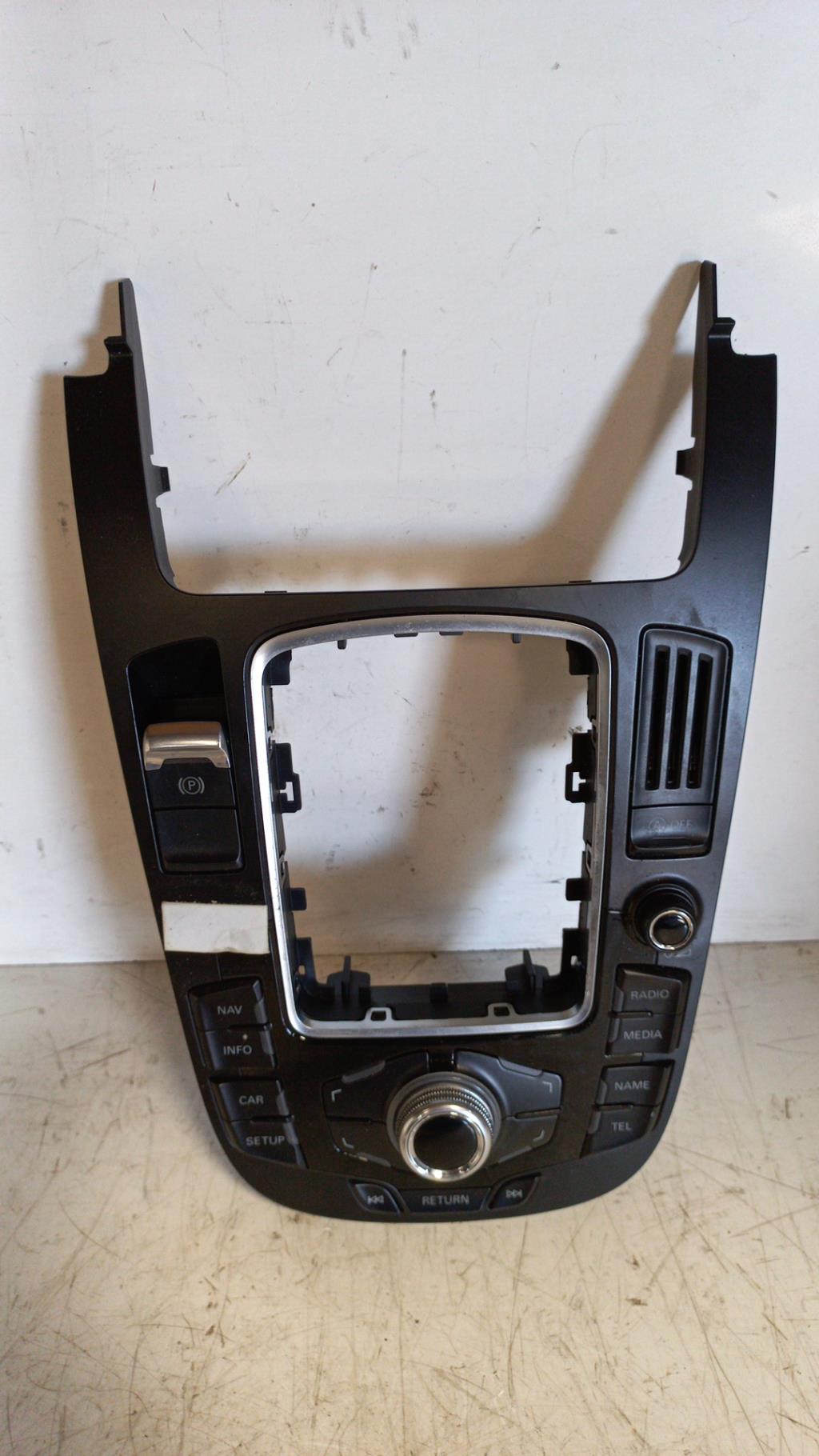 Commande GPS AUDI A5 1 SPORTBACK PHASE 1 Diesel - 1