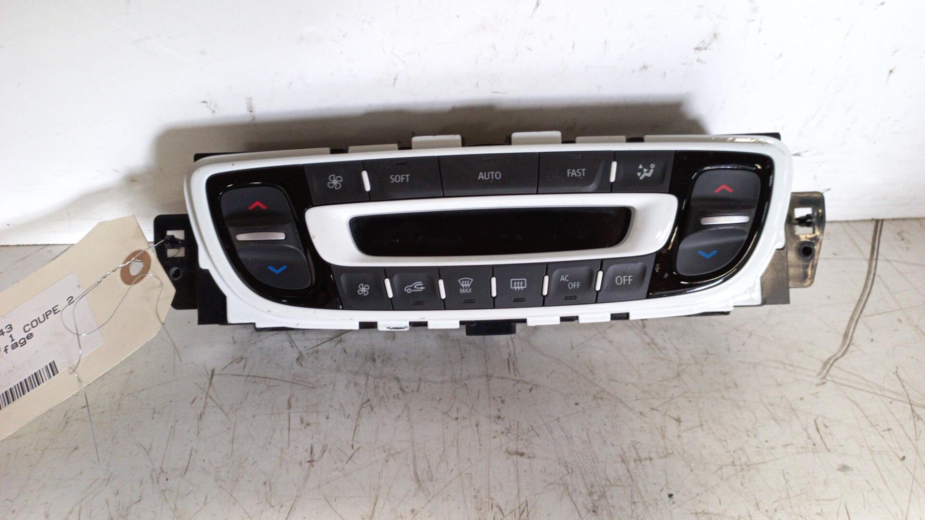 Commande chauffage RENAULT MEGANE 3 PHASE 1 COUPE Essence - 1