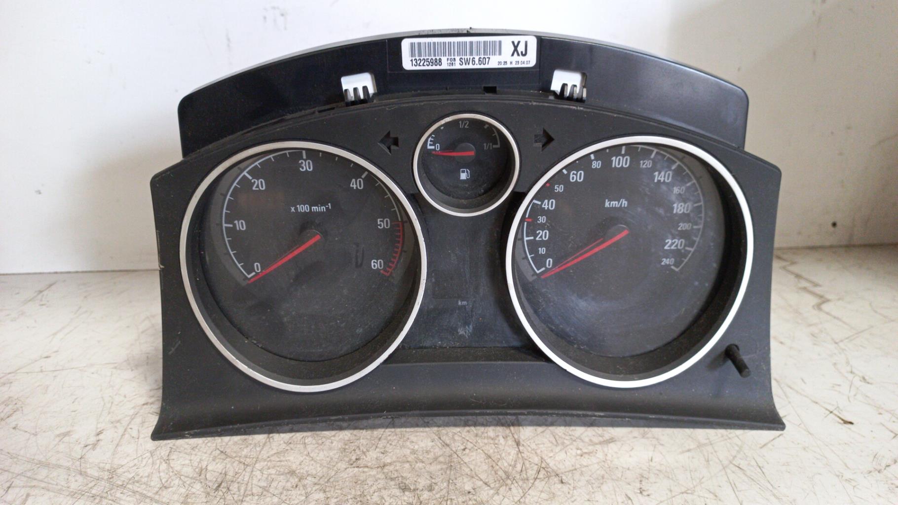 Compteur OPEL ZAFIRA B PHASE 2 Diesel - 1