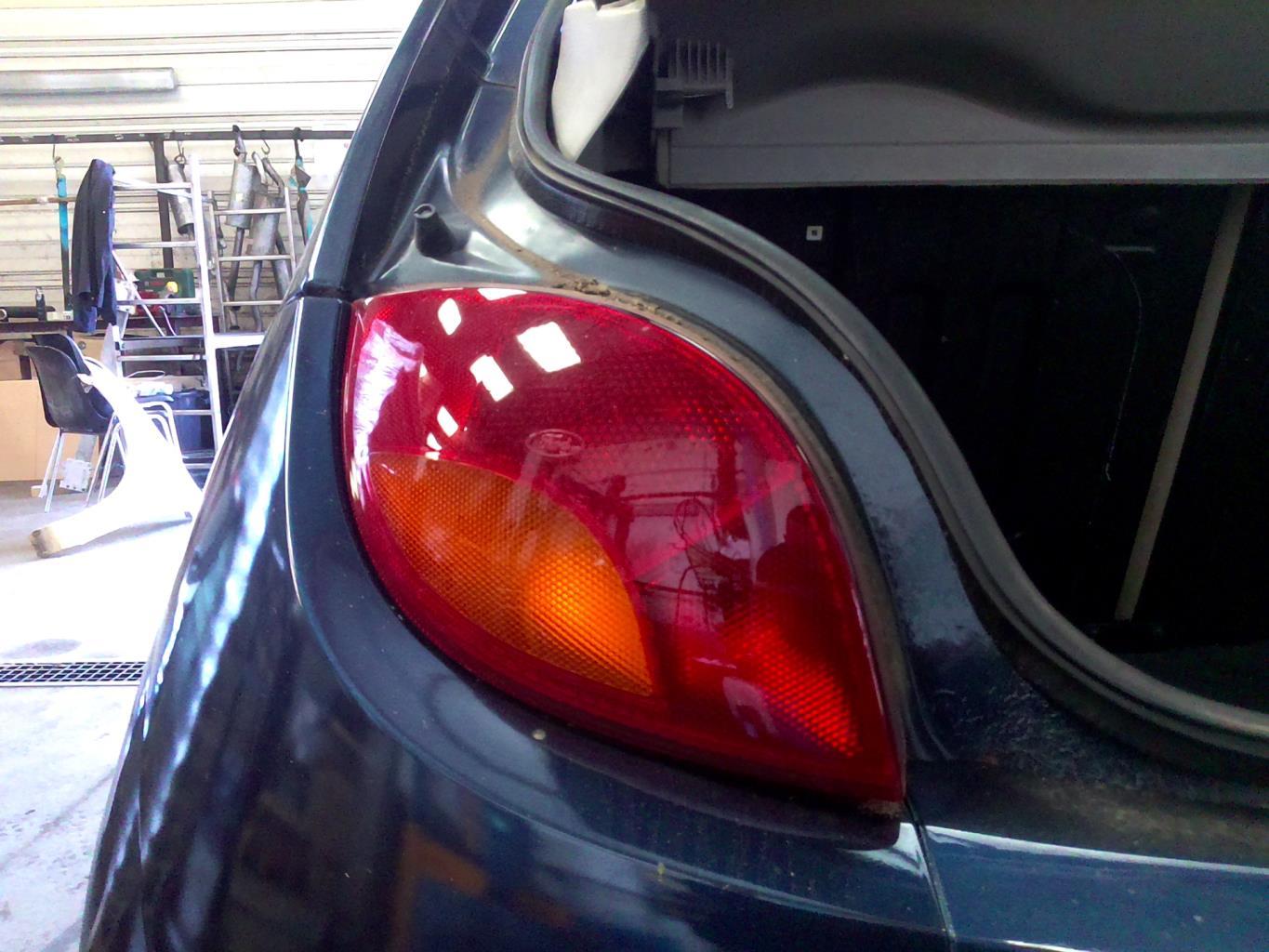 Fanale posteriore principale sinistro (luci) FORD KA 1 PHASE 1 Gasolina - 1