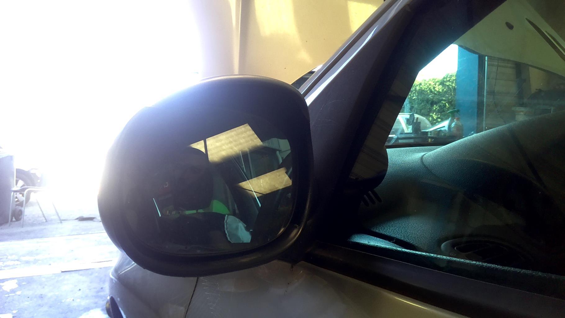 Specchietto retrovisore sinistro PEUGEOT 206 PHASE 2 Diésel - 1