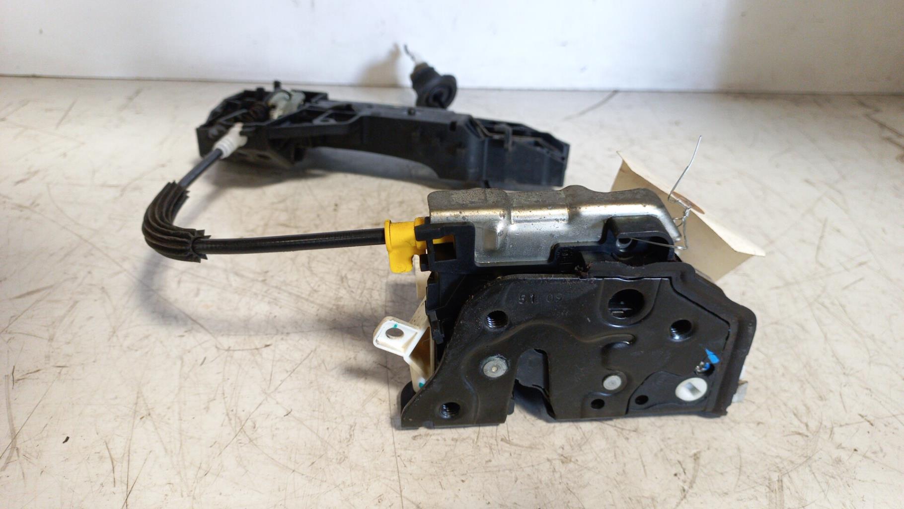 Serratura posteriore sinistra AUDI A5 1 SPORTBACK PHASE 1 Diésel - 1