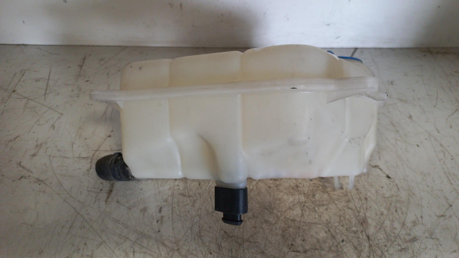 Vase d'expansion AUDI A4 2 PHASE 2 Diesel - 1