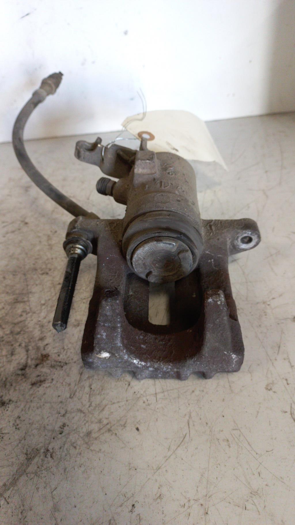 Pinza freni posteriore sinistra VOLKSWAGEN SCIROCCO 3 PHASE 1 COUPE Diésel - 1