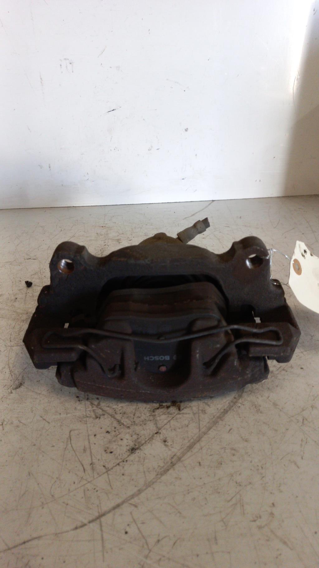 Pinza freni anteriore destra VOLKSWAGEN SCIROCCO 3 PHASE 1 COUPE Diésel - 1