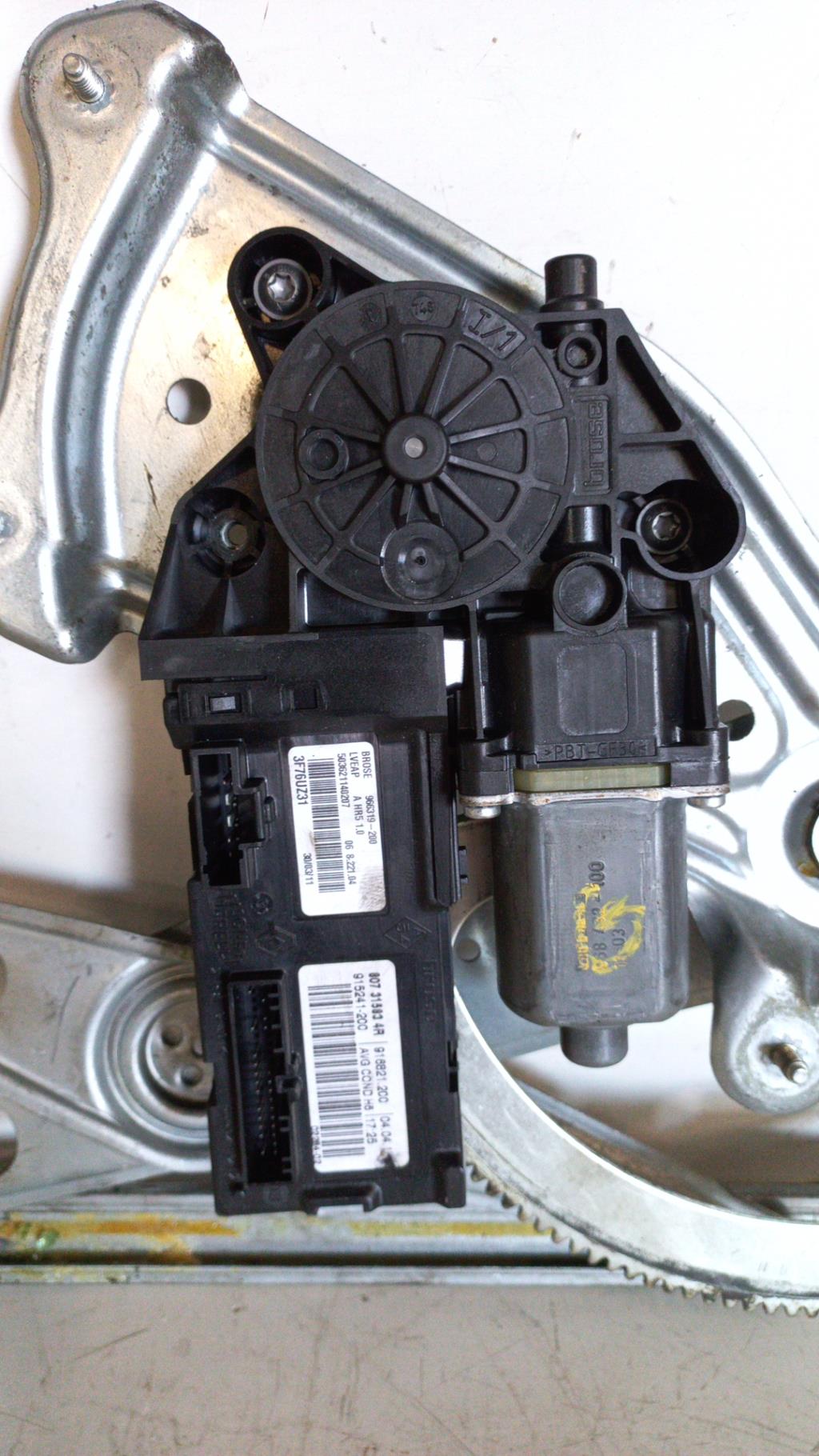 Alzacristalli elettrico anteriore sinistro RENAULT MEGANE 3 PHASE 1 COUPE Gasolina - 1