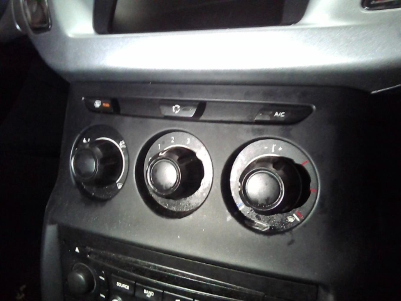 Commande chauffage CITROEN C3 2 PHASE 1 Diesel - 1