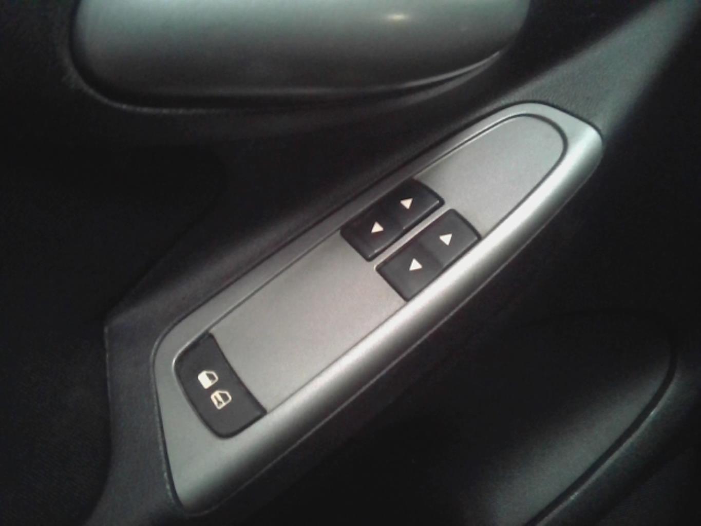 Interruttore lavacristalli anteriore sinistro FIAT STILO Diésel - 1