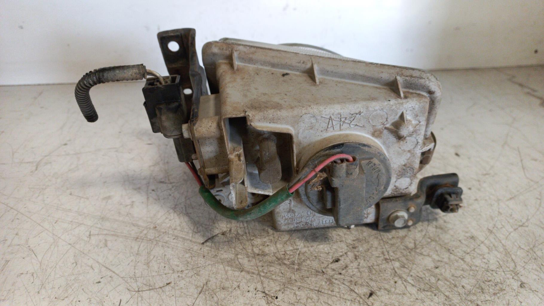 Fendinebbia sinistro (luce) MITSUBISHI GALANT 4 BREAK Gasolina - 1