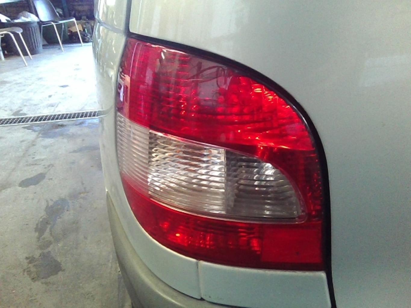 Fanale posteriore principale sinistro (luci) RENAULT SCENIC 1 PHASE 2 Diésel - 1