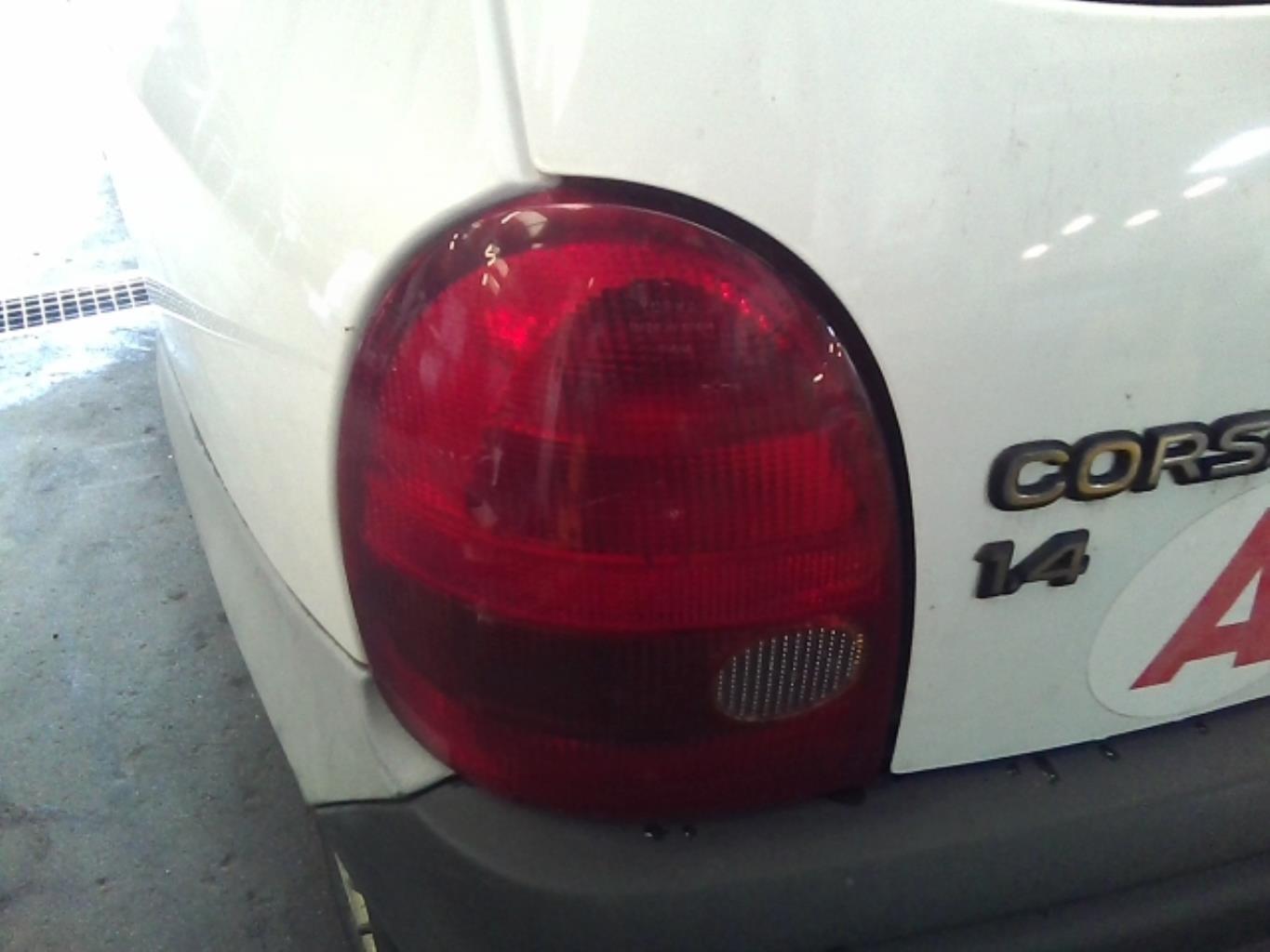Fanale posteriore principale sinistro (luci) OPEL CORSA B PHASE 1 Gasolina - 1