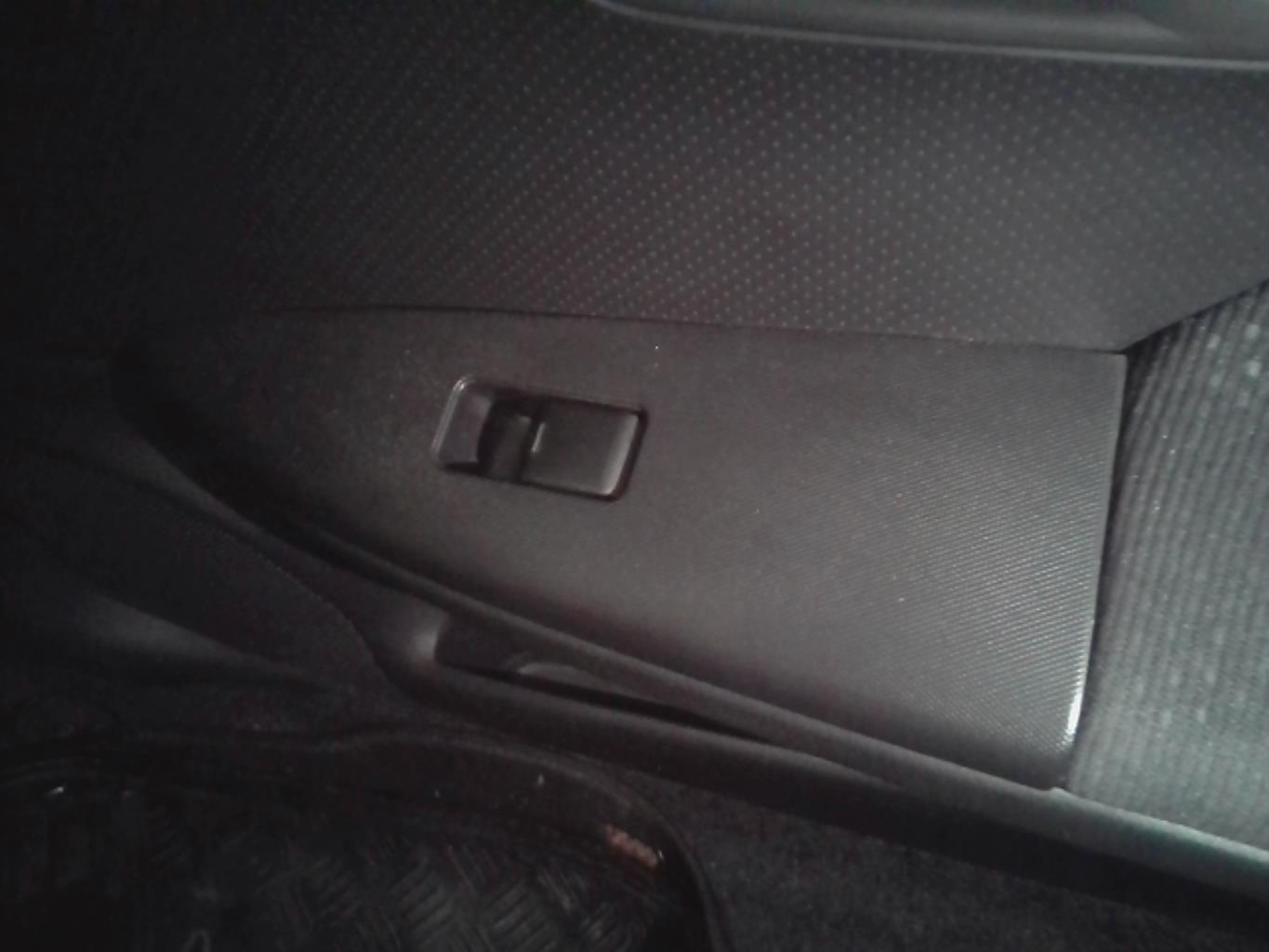 Interruttore lavacristalli anteriore destro NISSAN NOTE 1 PHASE 2 Diésel - 1