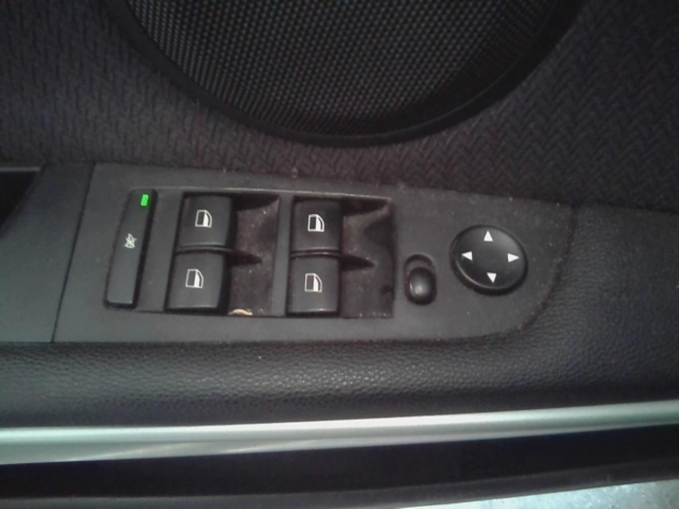 Interruttore lavacristalli anteriore sinistro BMW SERIE 3 E91 TOURING PHASE 2 BREAK Diésel - 1