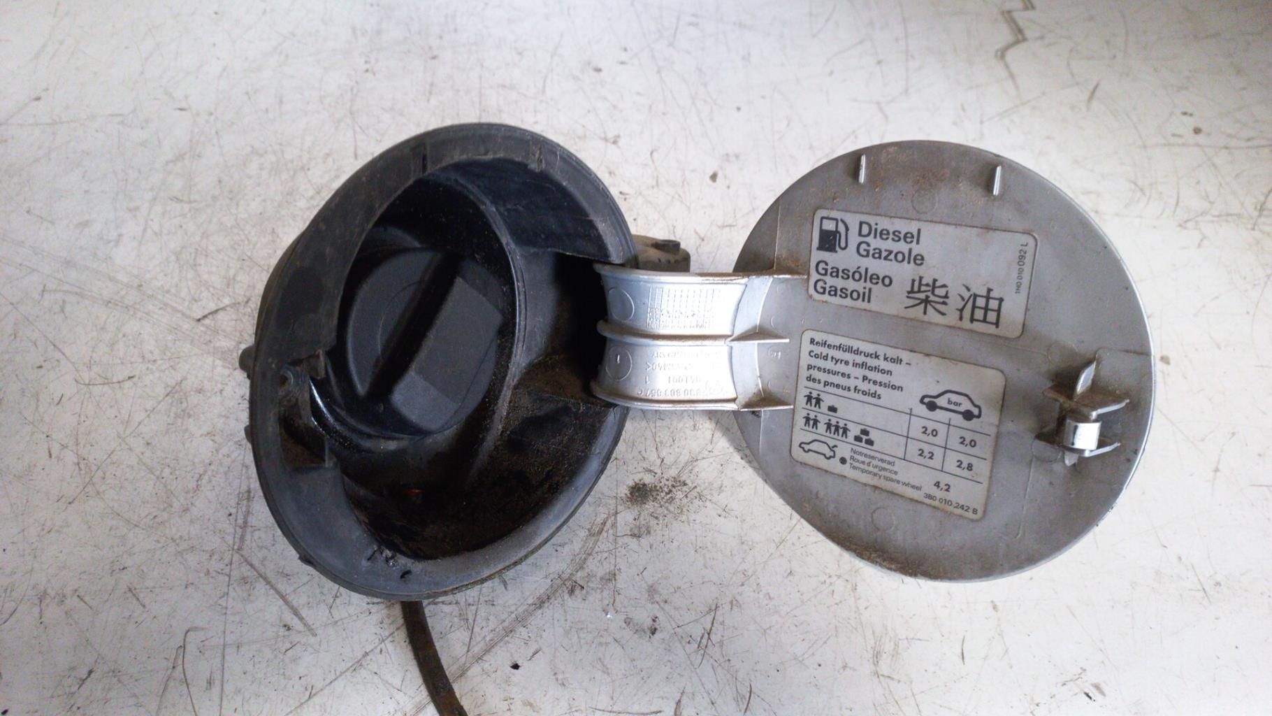 Trappe d'essence VOLKSWAGEN PASSAT 4 PHASE 1 Diesel - 1