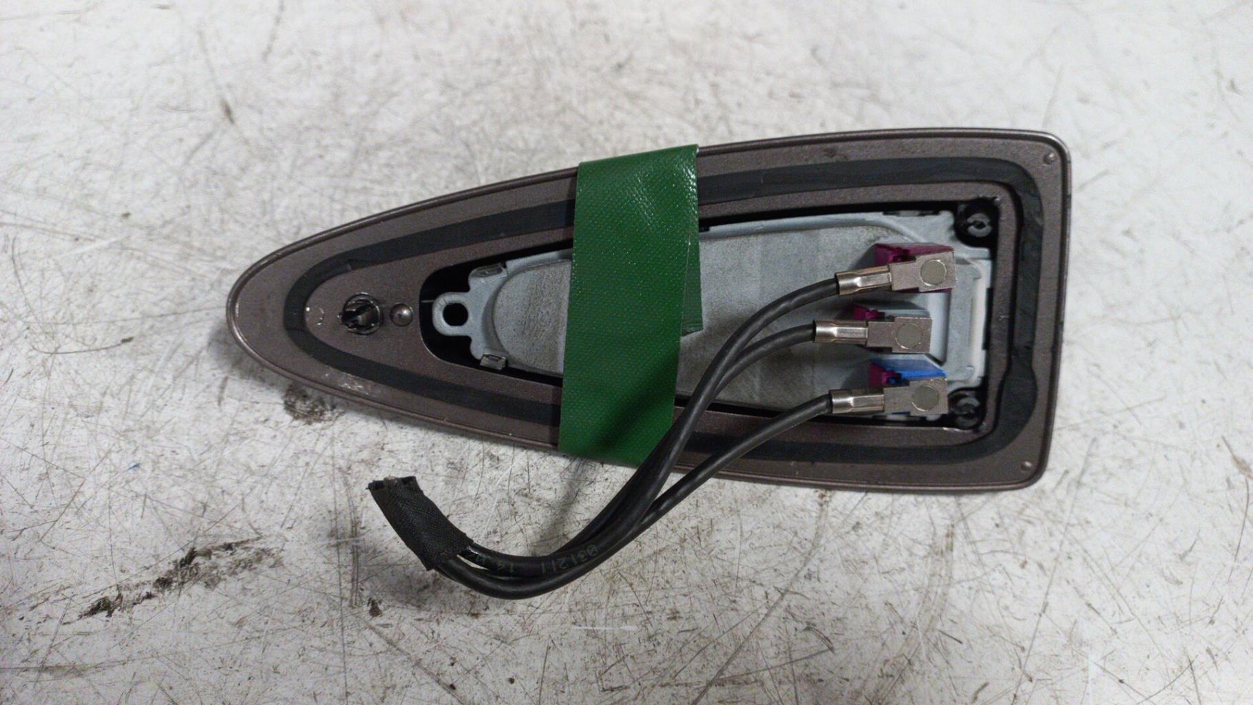 Antenne BMW SERIE 5 E61  - 1