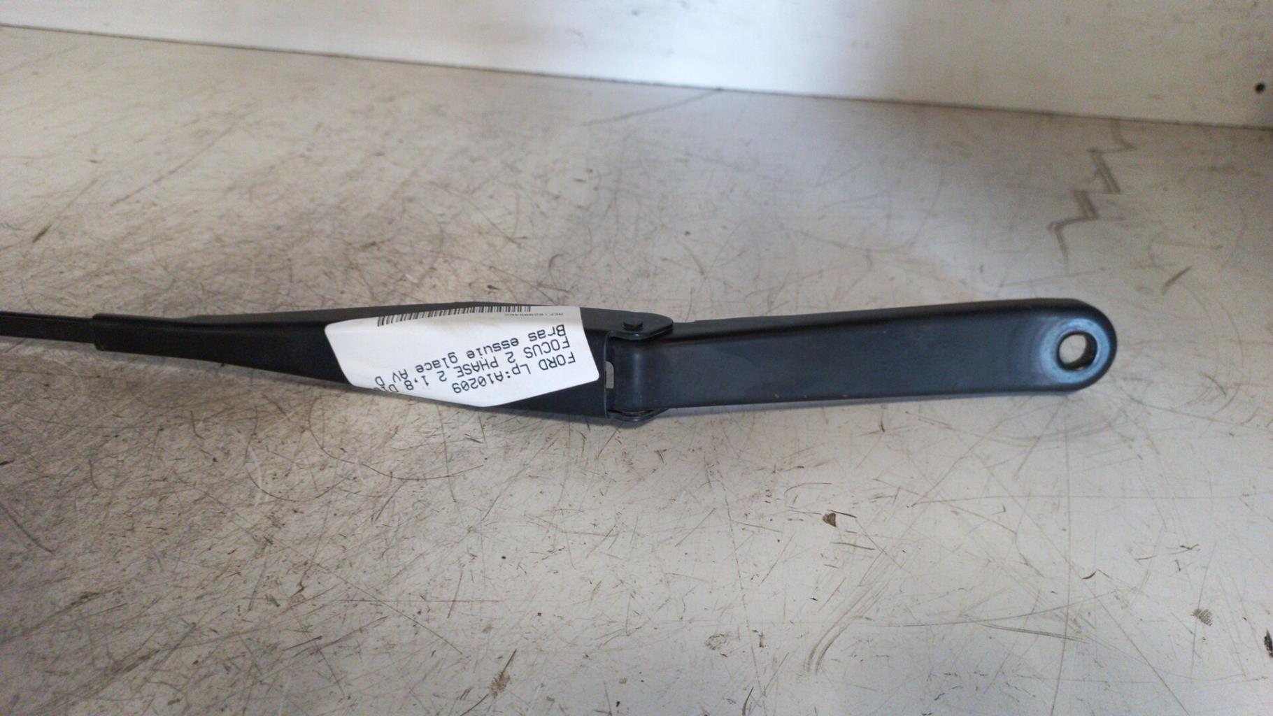 Braccio tergicristallo anteriore destro FORD FOCUS 2 PHASE 2 Diésel - 1