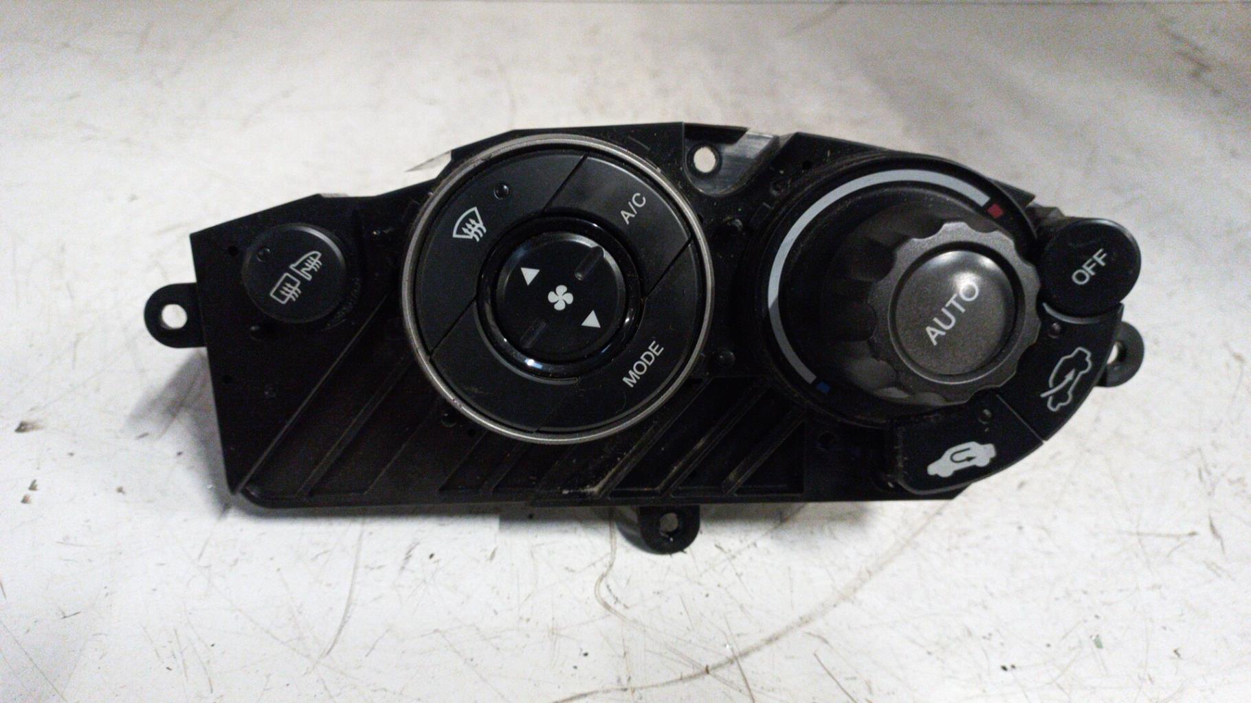 Commande chauffage HONDA CIVIC 8 PHASE 2 Diesel - 1