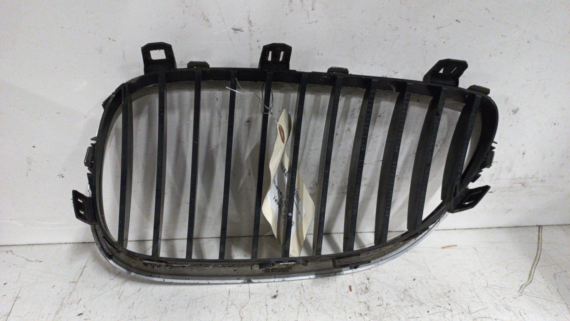 Grille de calandre droite BMW SERIE 5 E61  - 1