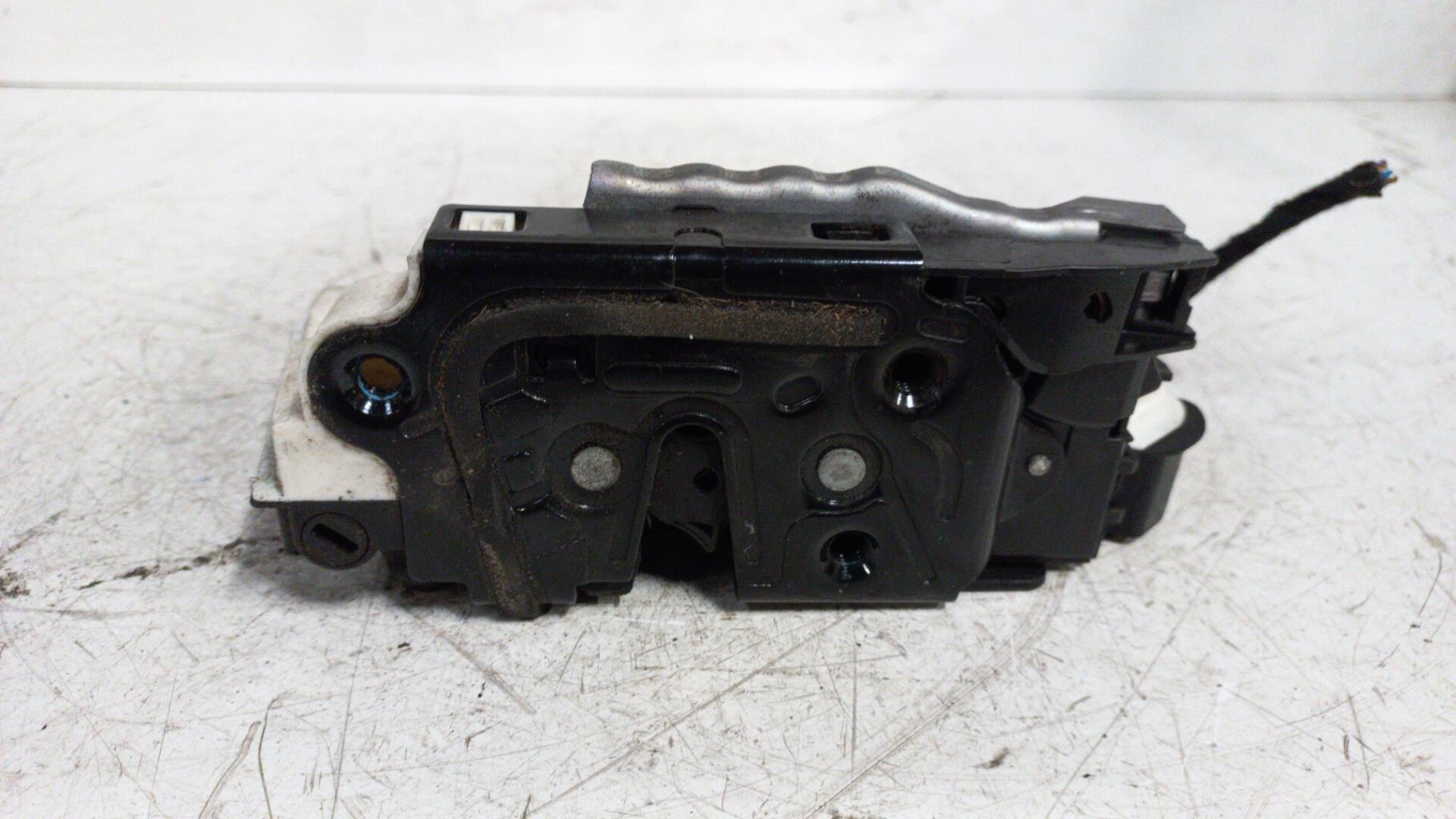 Serratura posteriore destra SEAT IBIZA 4 PHASE 1 Diésel - 1