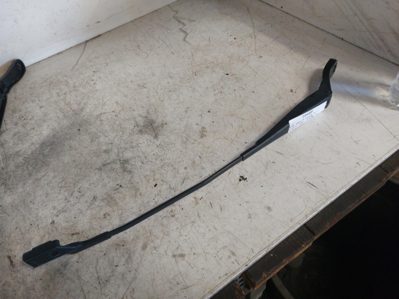 Braccio tergicristallo anteriore sinistro PEUGEOT 208 1 PHASE 2 Diésel - 1