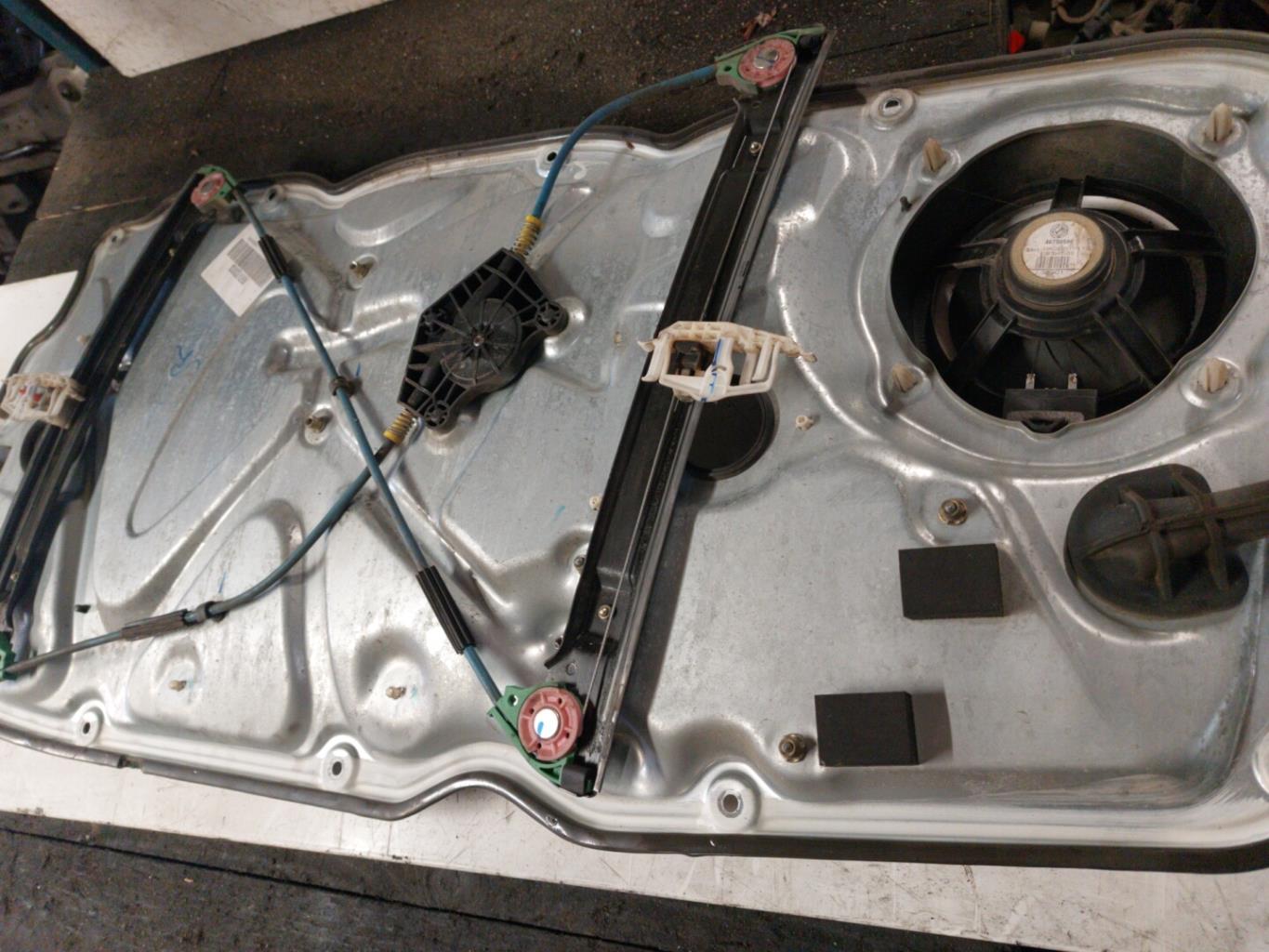 Alzacristalli elettrico anteriore sinistro FIAT STILO Gasolina - 1
