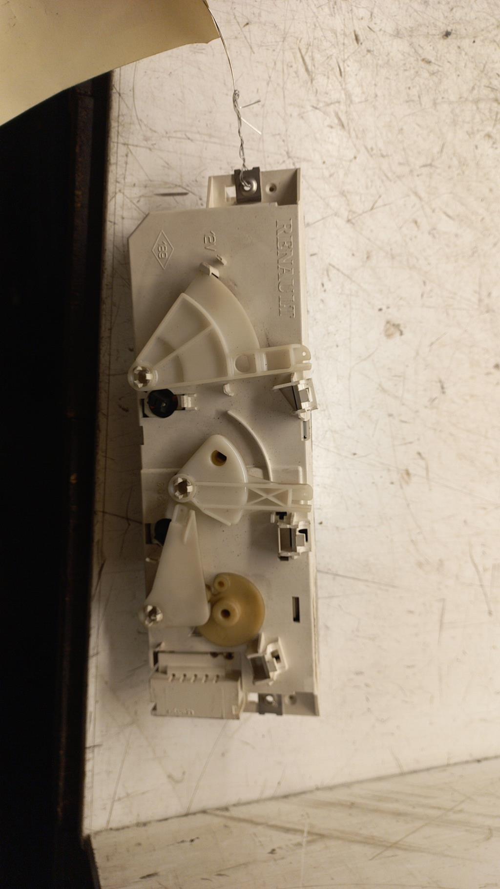 Commande chauffage RENAULT TWINGO 1 PHASE 3 Essence - 1