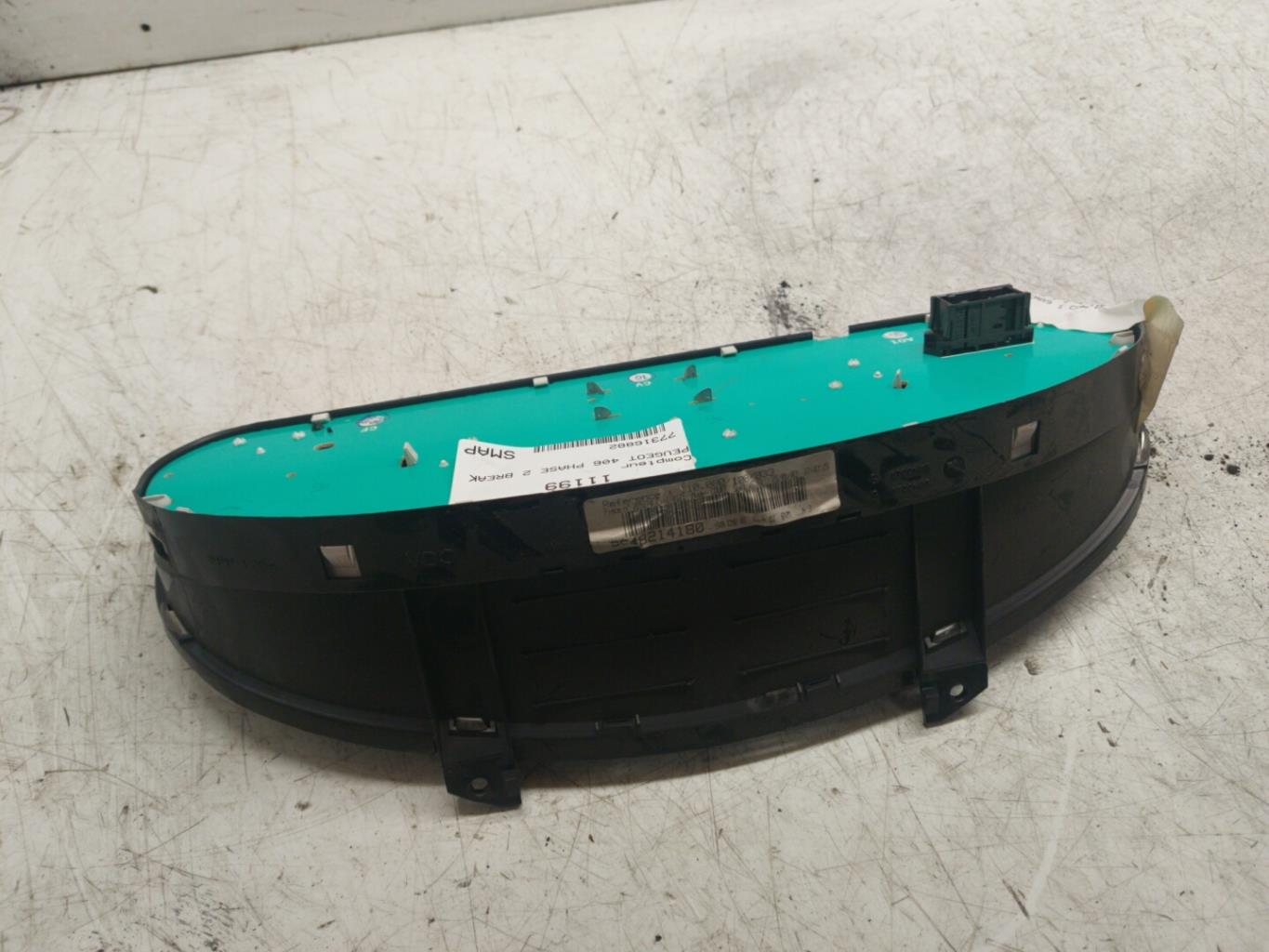 Compteur PEUGEOT 406 PHASE 2 BREAK Diesel - 1