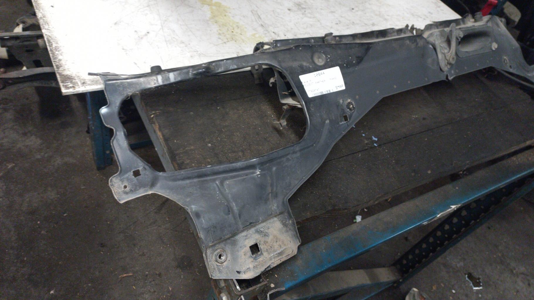 Face avant PEUGEOT PARTNER 1 PHASE 1 Diesel - 1