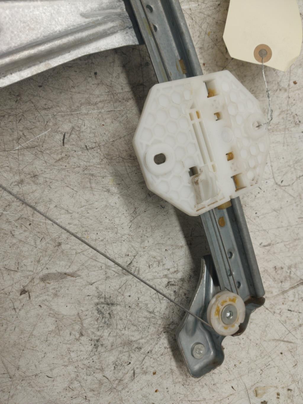 Alzacristalli manuale posteriore sinistro DACIA SANDERO 2 PHASE 2  - 1
