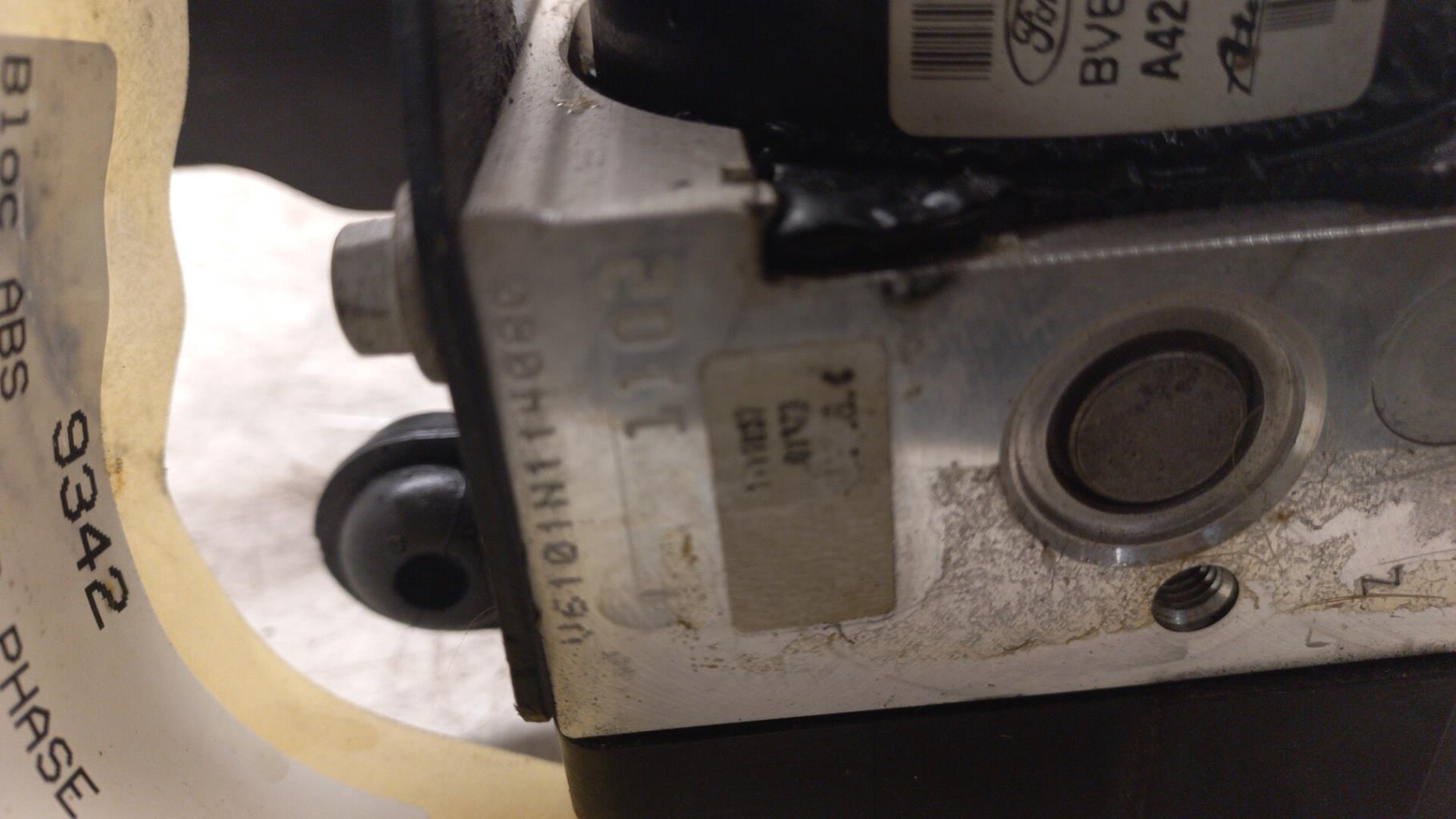Bloc ABS (freins anti-blocage) FORD FOCUS 3 PHASE 1 Diesel - 1