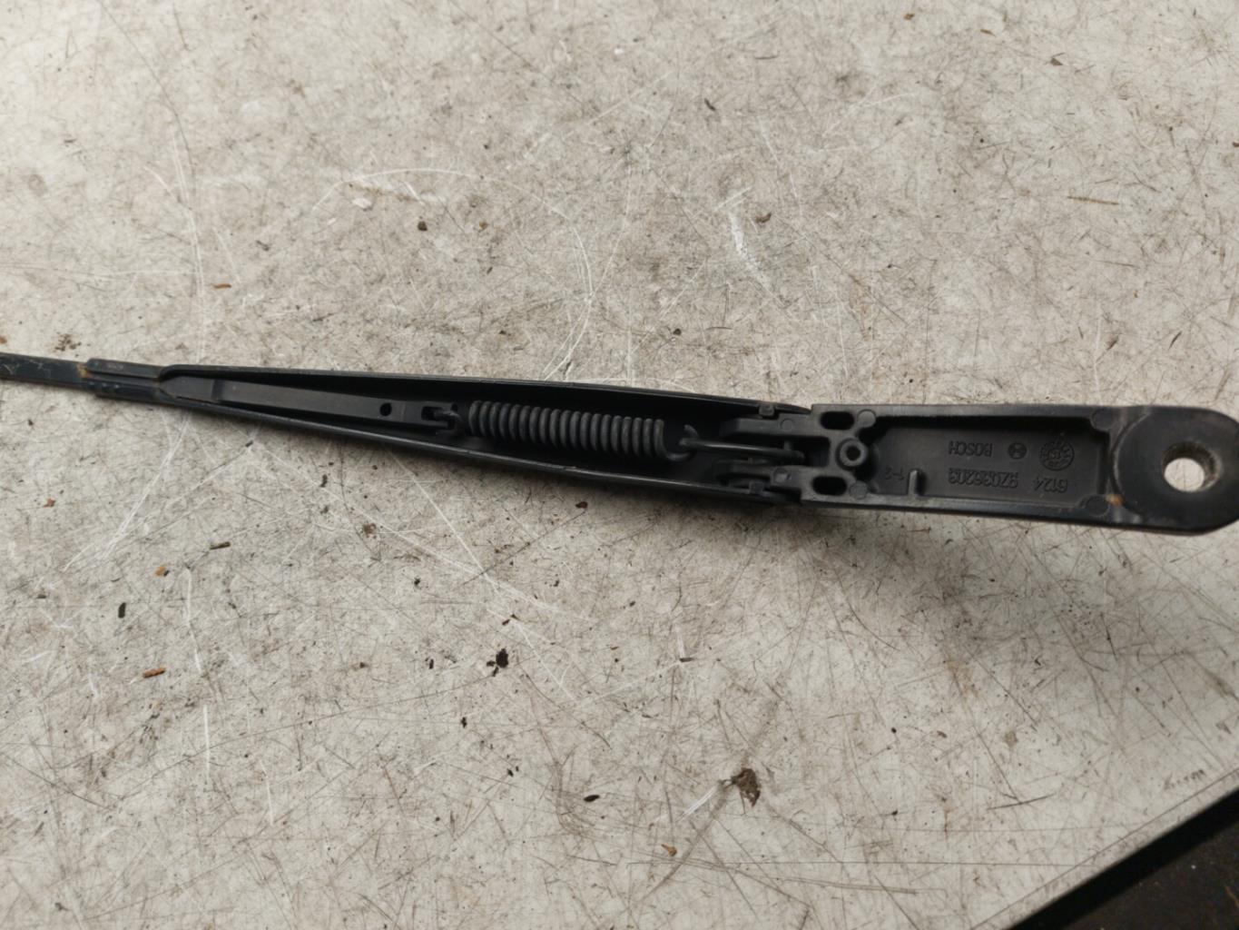 Braccio tergicristallo anteriore destro VOLKSWAGEN GOLF 7 PHASE 1  - 1