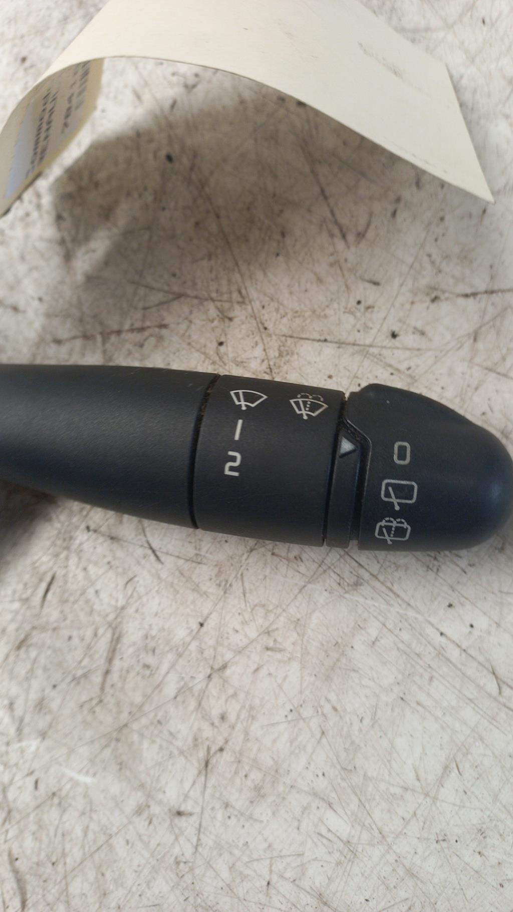 Devio tergicristalli RENAULT CLIO 2 PHASE 2 Gasolina - 1