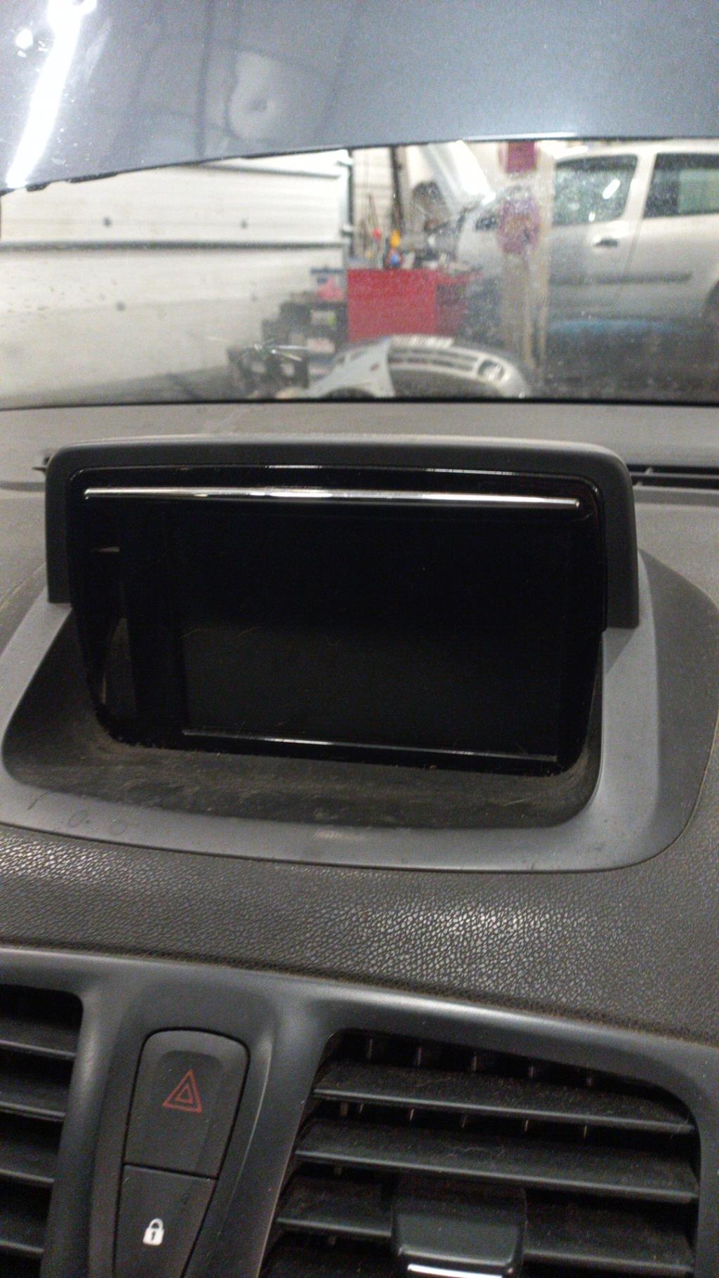 Schermo GPS RENAULT MEGANE 3 PHASE 3 Diésel - 1