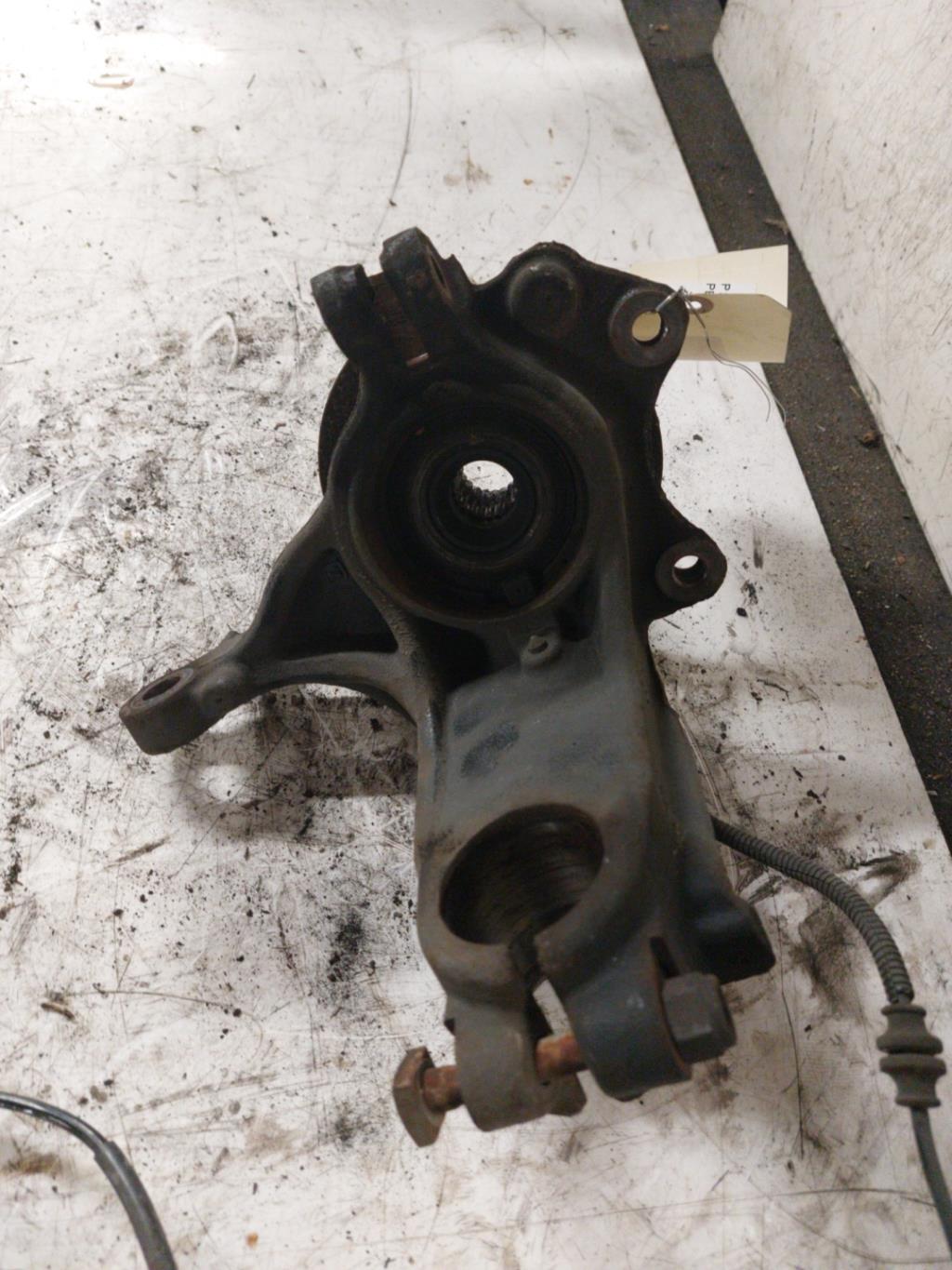 Fuso a snodo anteriore destro PEUGEOT 208 1 PHASE 1 Gasolina - 1