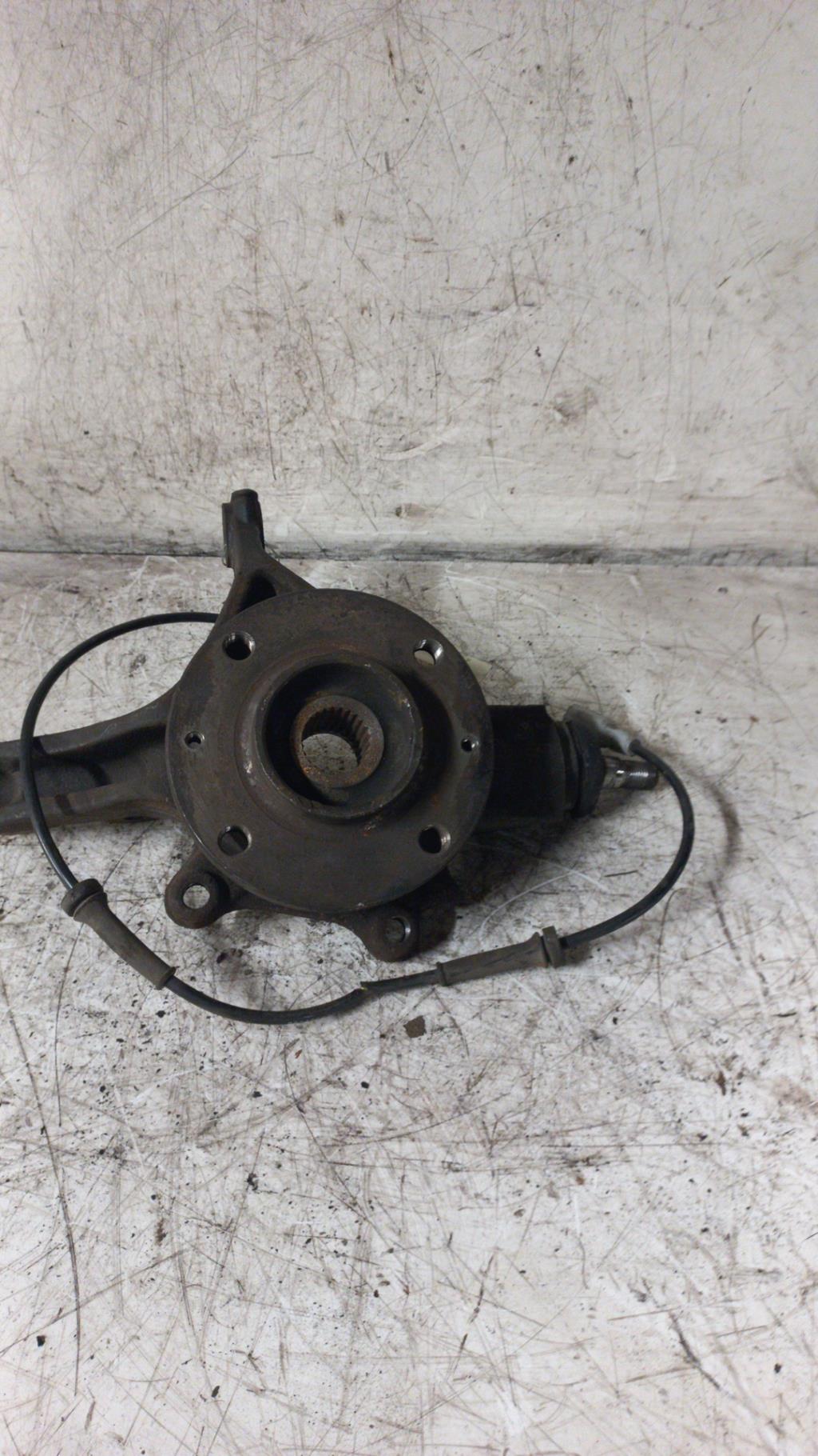 Fuso a snodo anteriore sinistro PEUGEOT 307 PHASE 1 Gasolina - 1