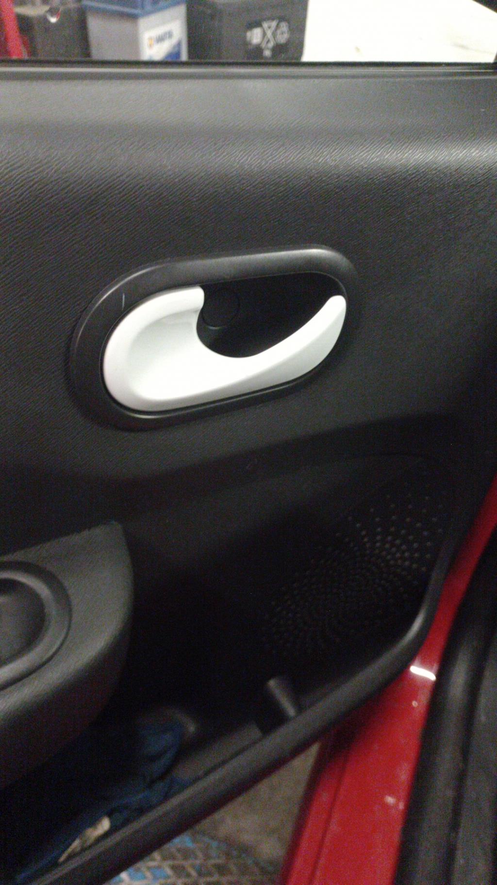 Maniglia interna anteriore sinistra RENAULT TWINGO 2 PHASE 2  - 1