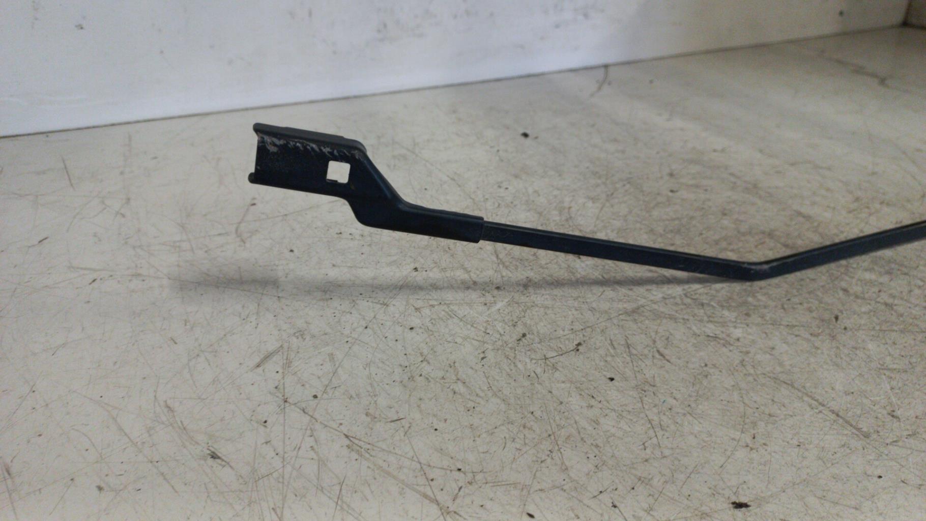 Braccio tergicristallo anteriore destro PEUGEOT 208 1 PHASE 1 Gasolina - 1