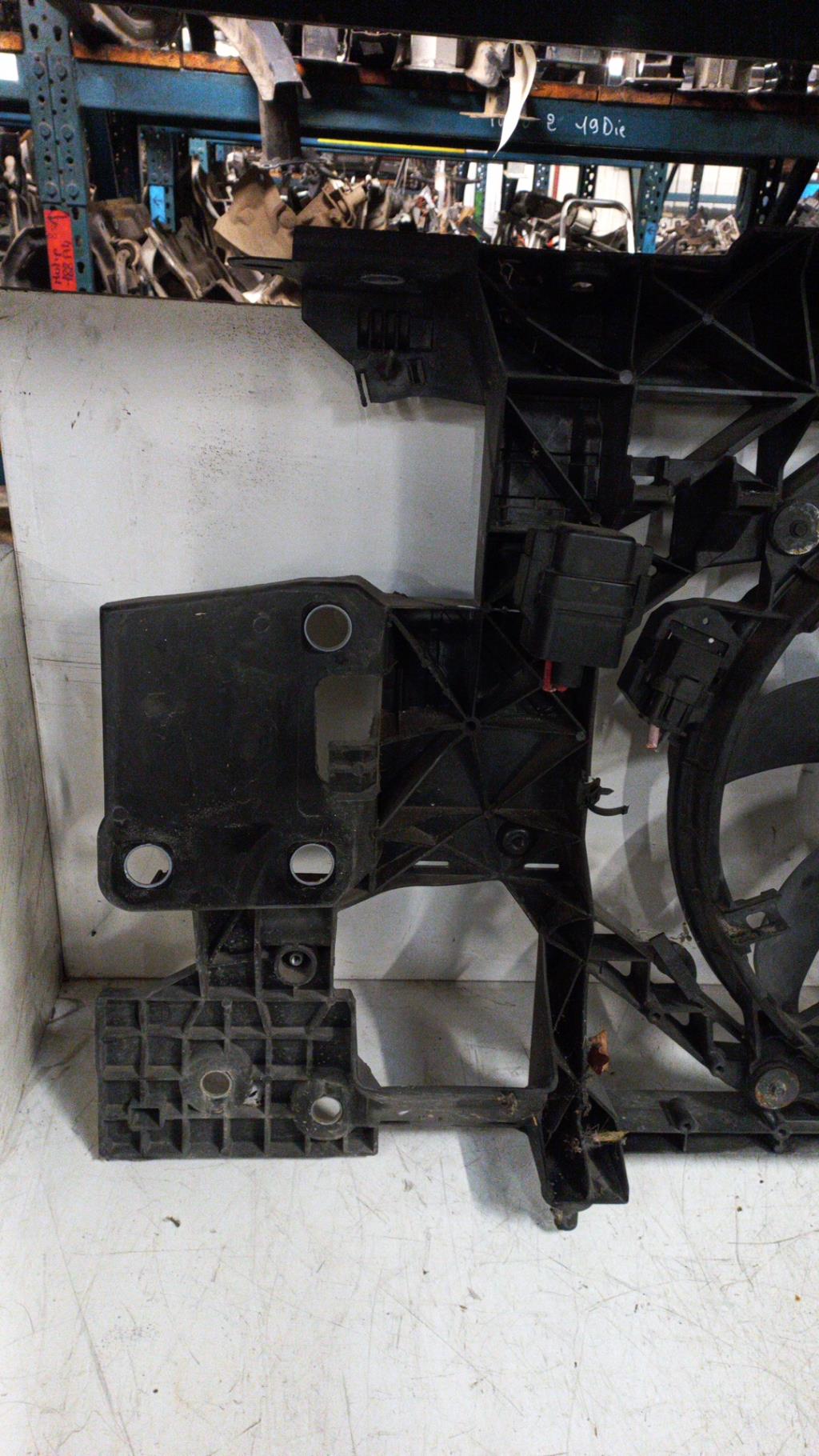 Buse RENAULT MEGANE 3 PHASE 1  - 1