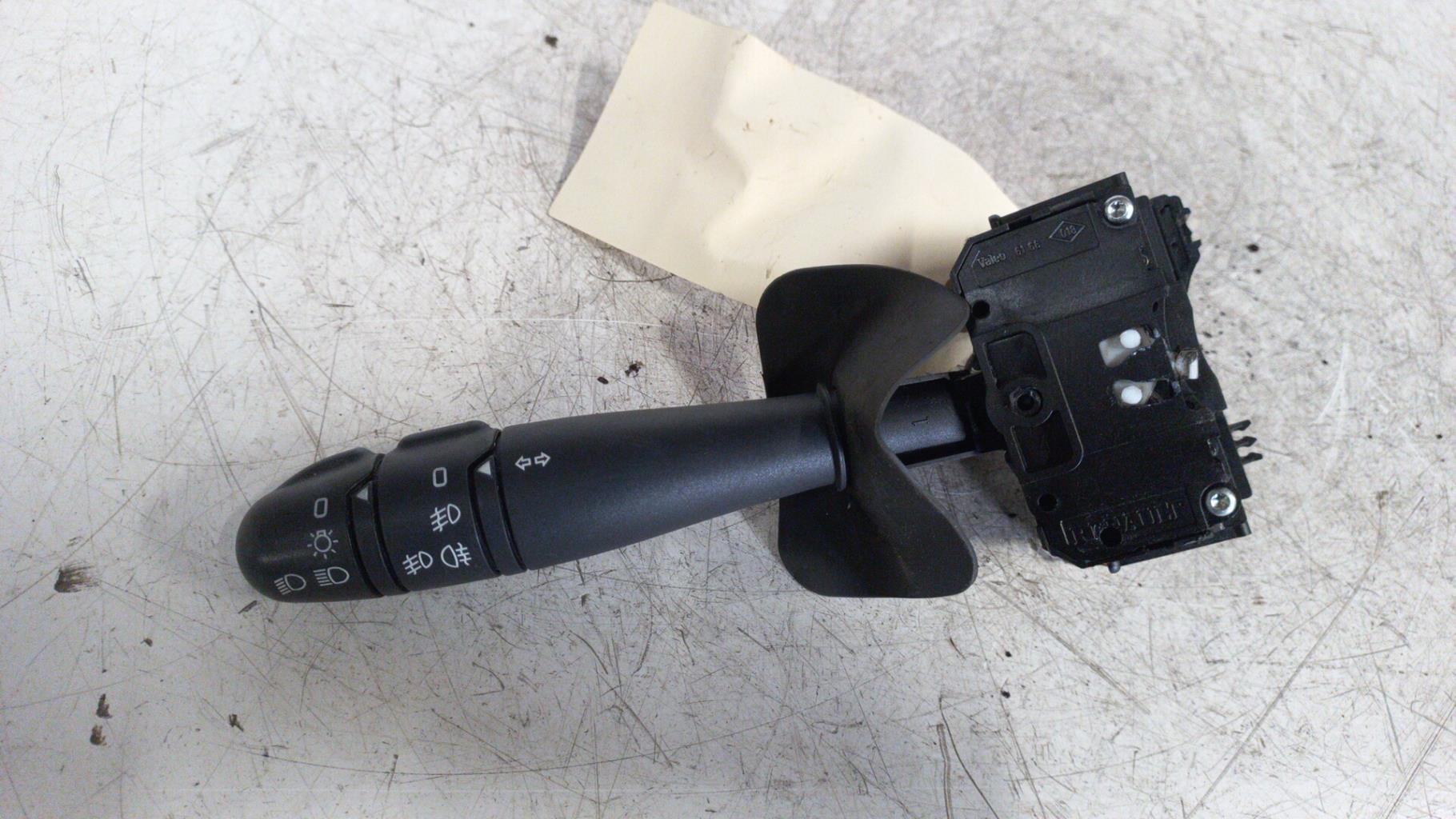 Commodo phare RENAULT CLIO 2 PHASE 2 Diesel - 1